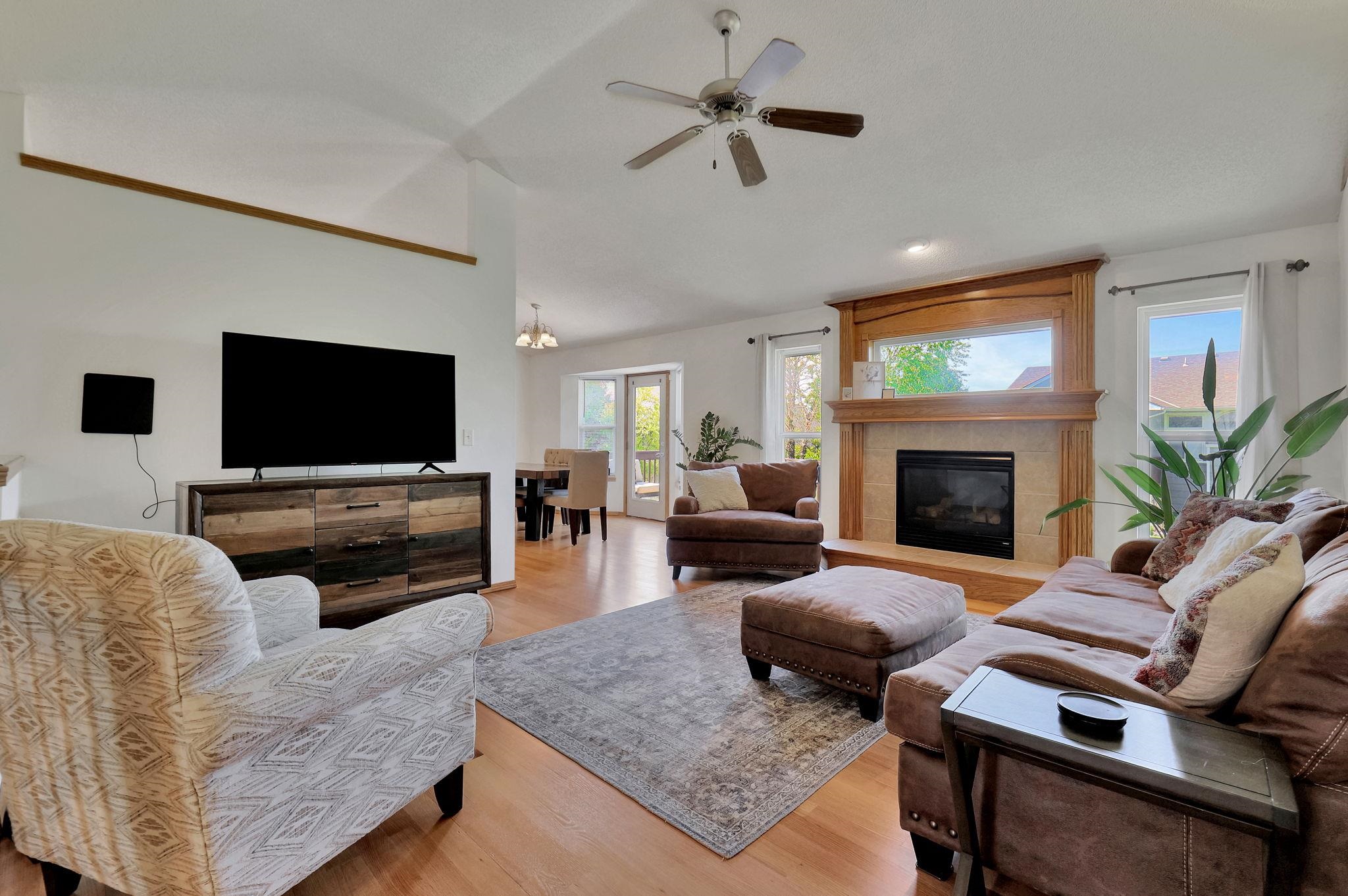 809 W Putter Ct Property Photo 3