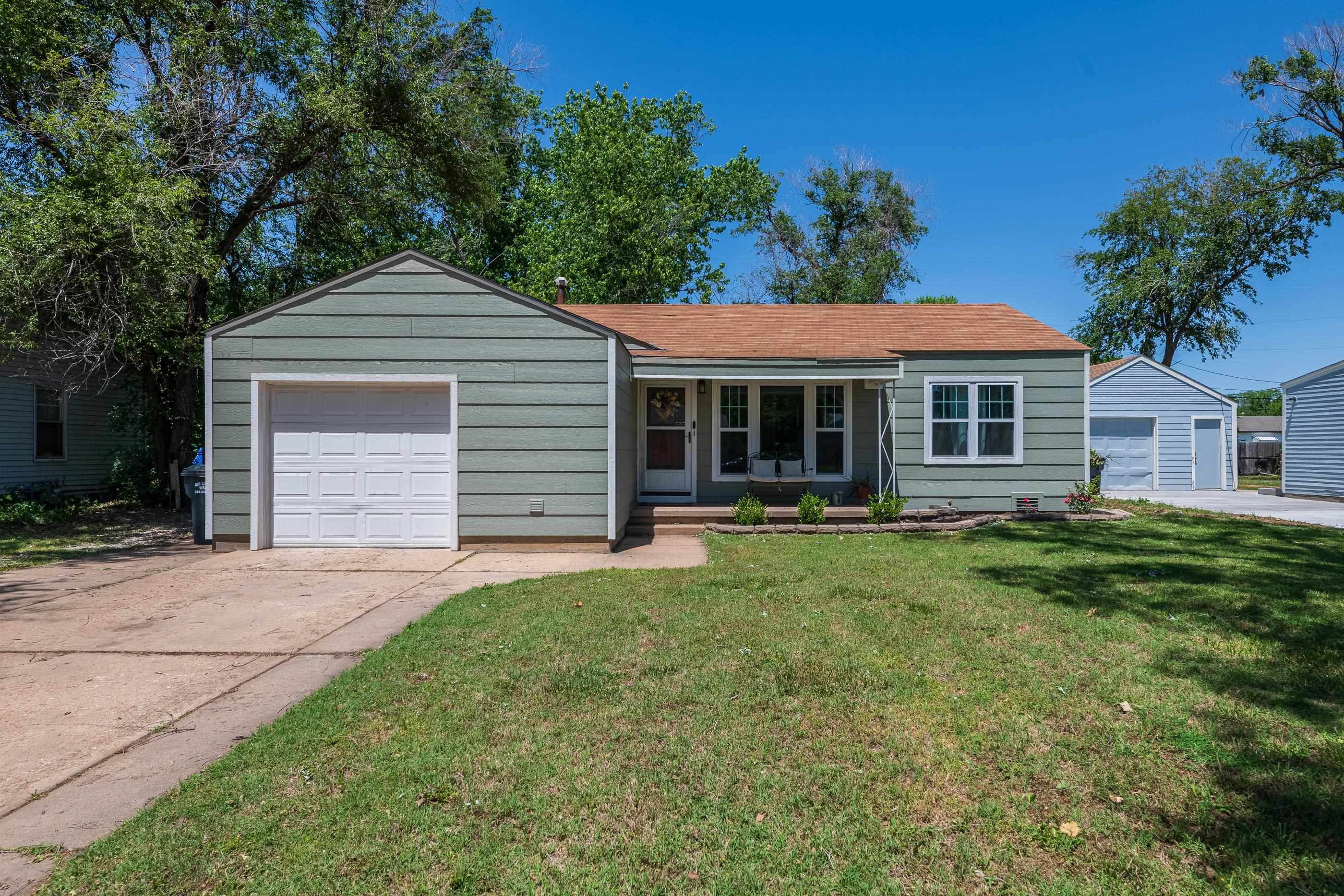 1314 W Calvert St Property Photo