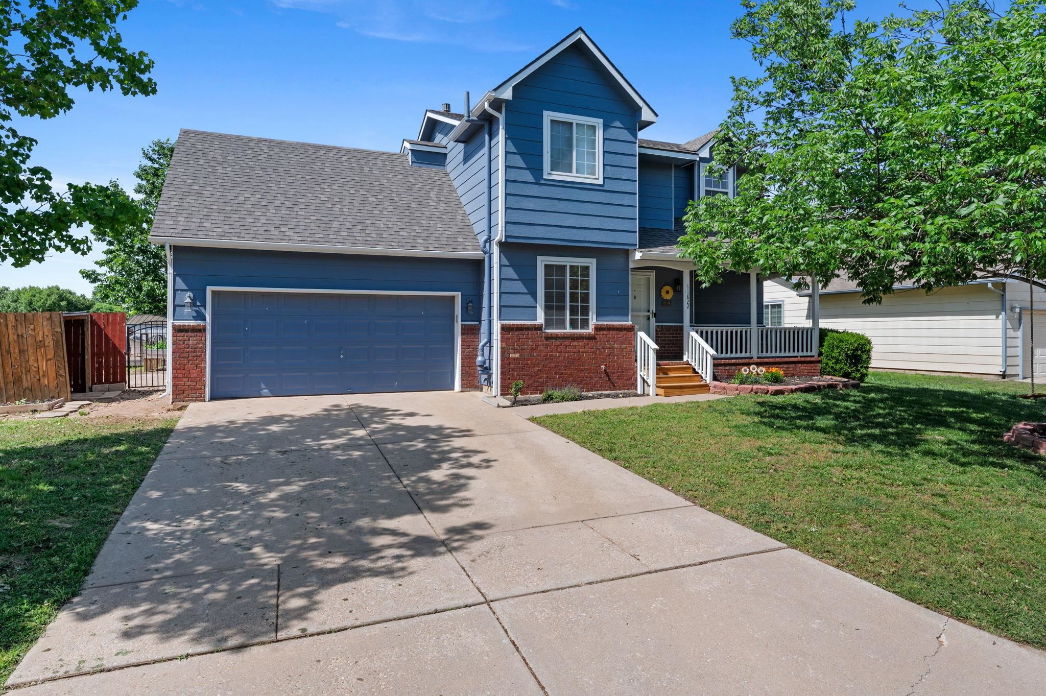 11822 W Westport St Property Photo 1