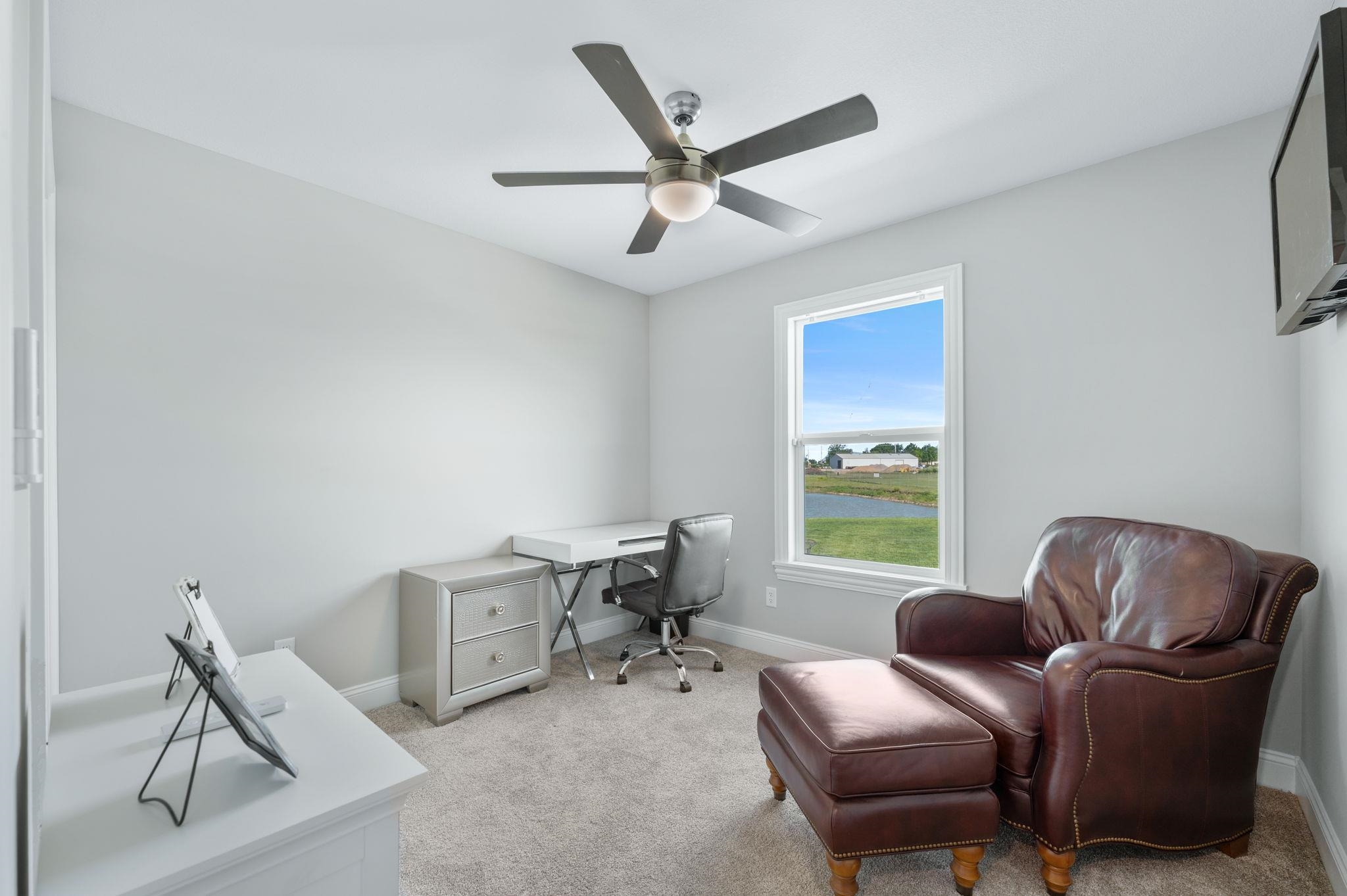 768 E Sunset Cir Property Photo 16