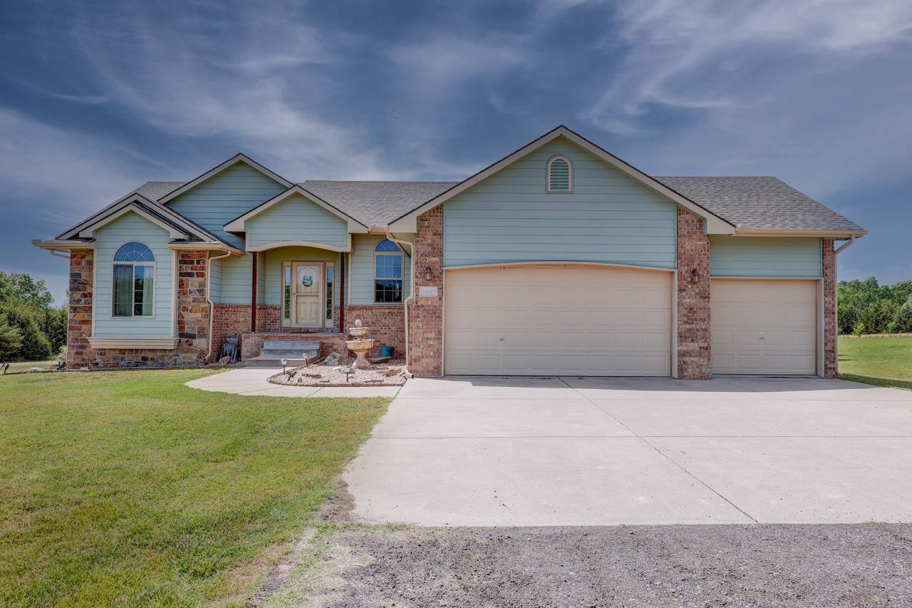 10307 Quail Ln Property Photo 1