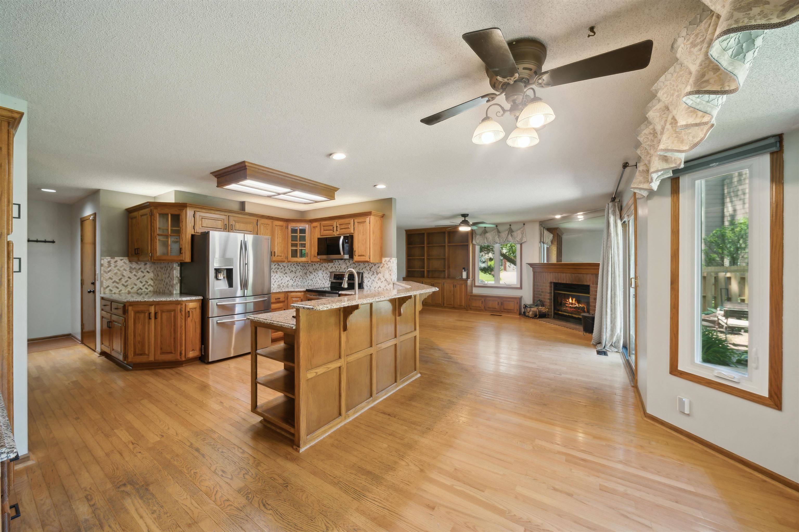 9416 W Wyncroft St Property Photo 7