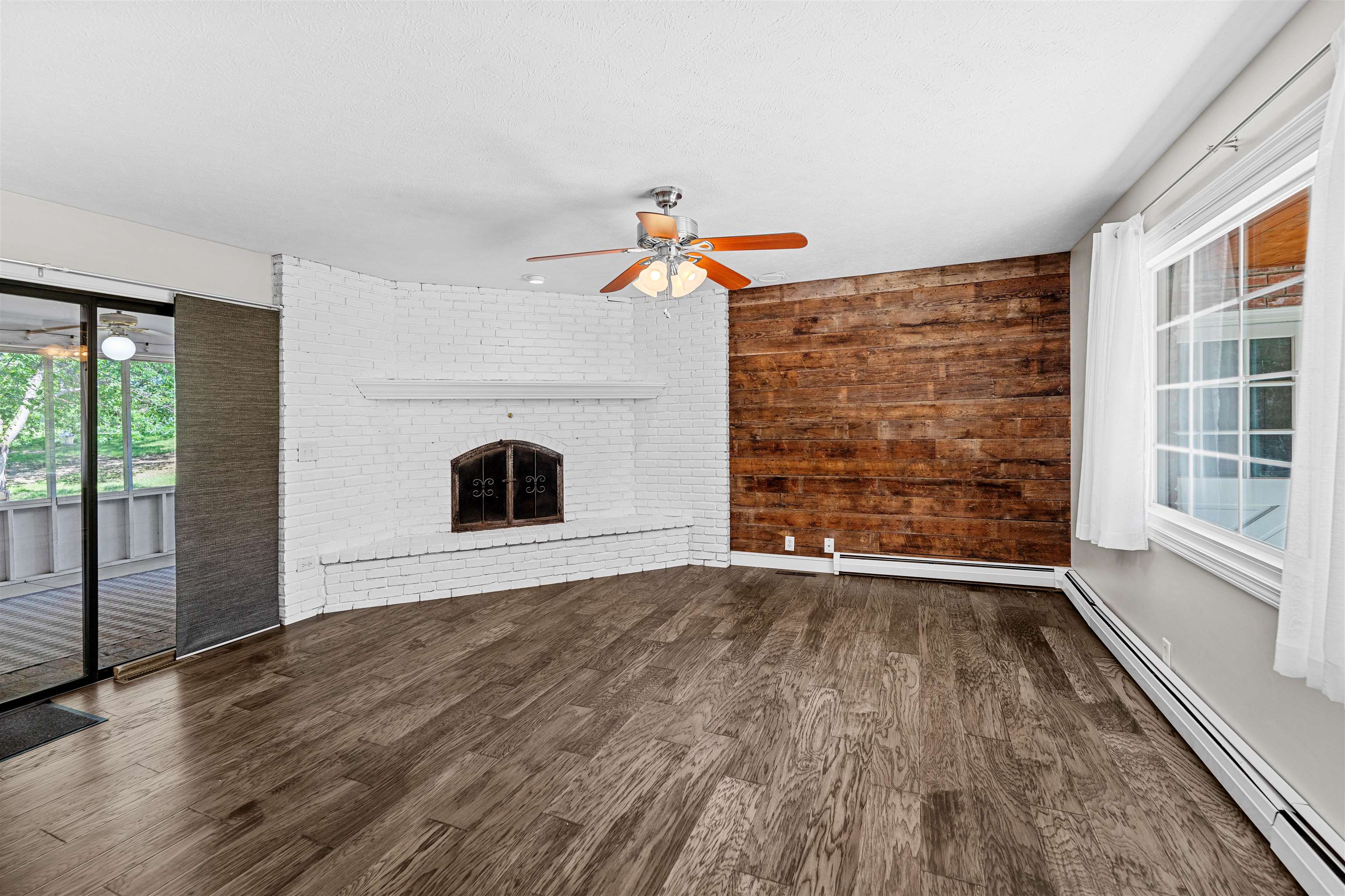 2033 Ridgeview Rd Property Photo 12