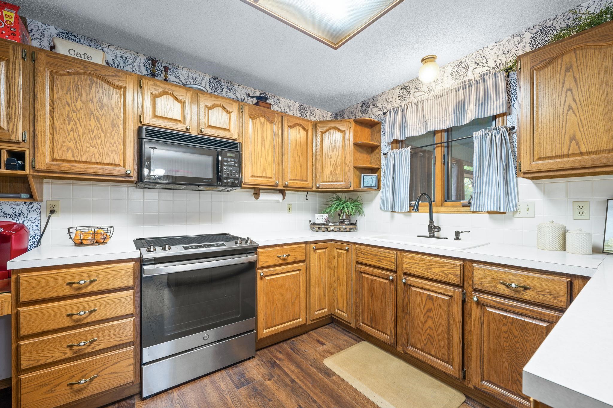 1134 N Denene St Property Photo 14