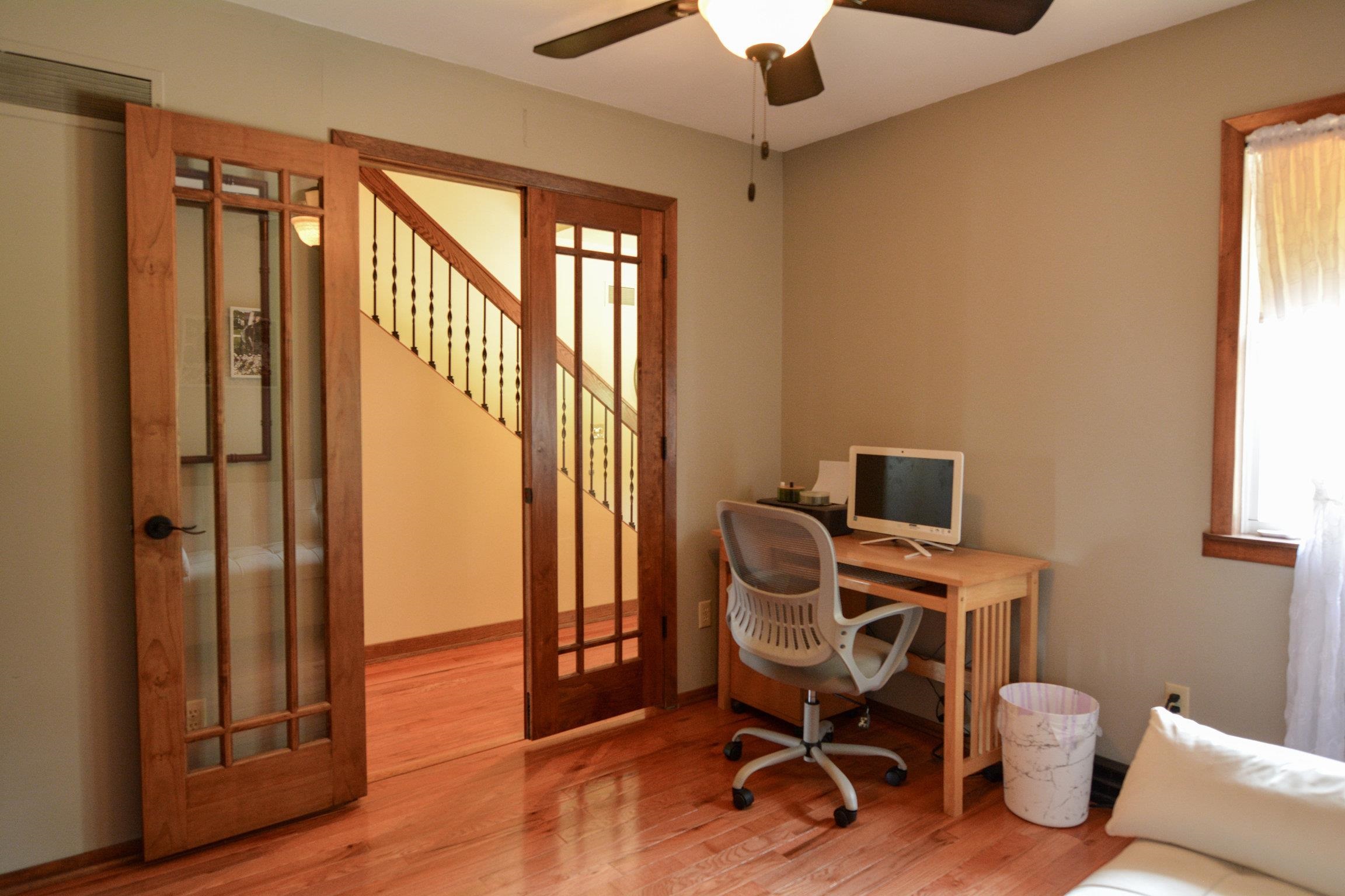 400 N Dean Property Photo 17