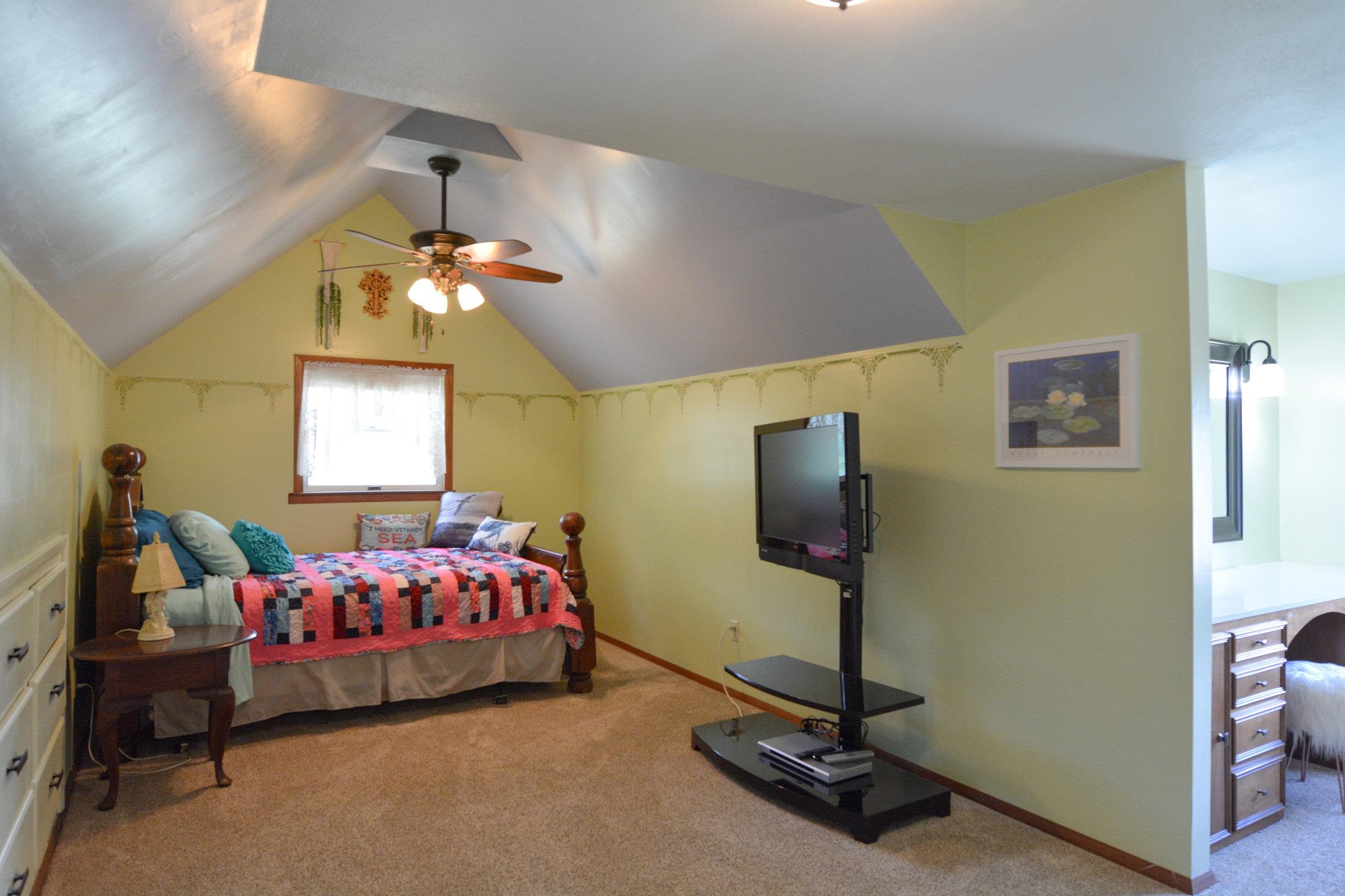 400 N Dean Property Photo 21