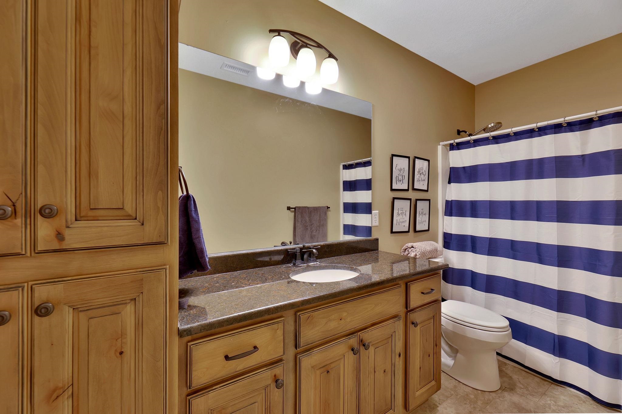 4820 N Indian Oak St. Property Photo 25