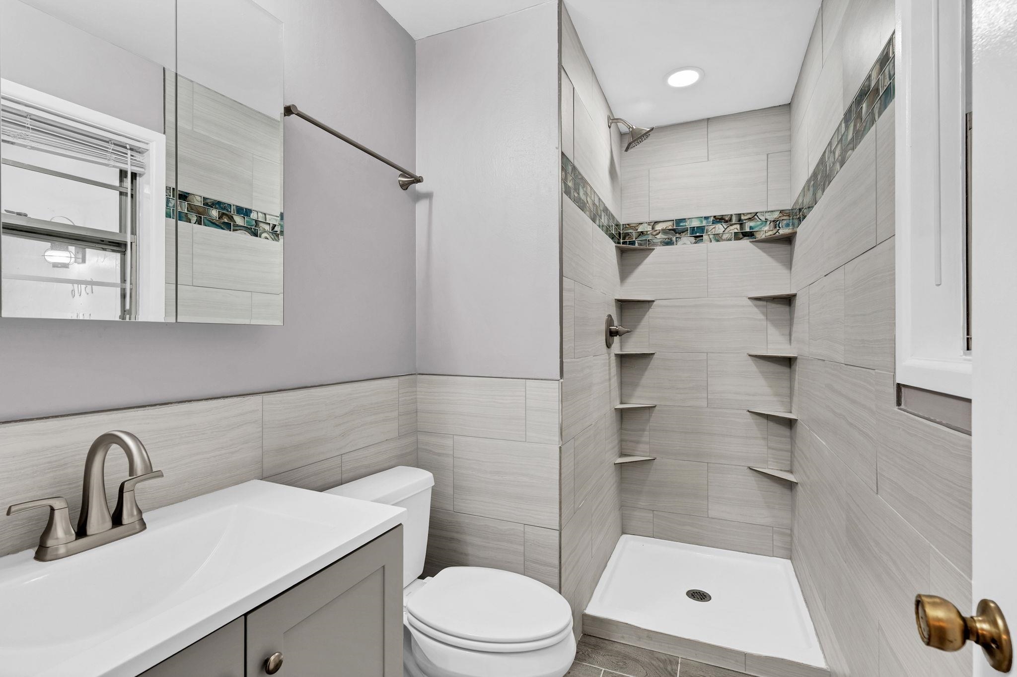 1306 N Brookfield Ln Property Photo 18
