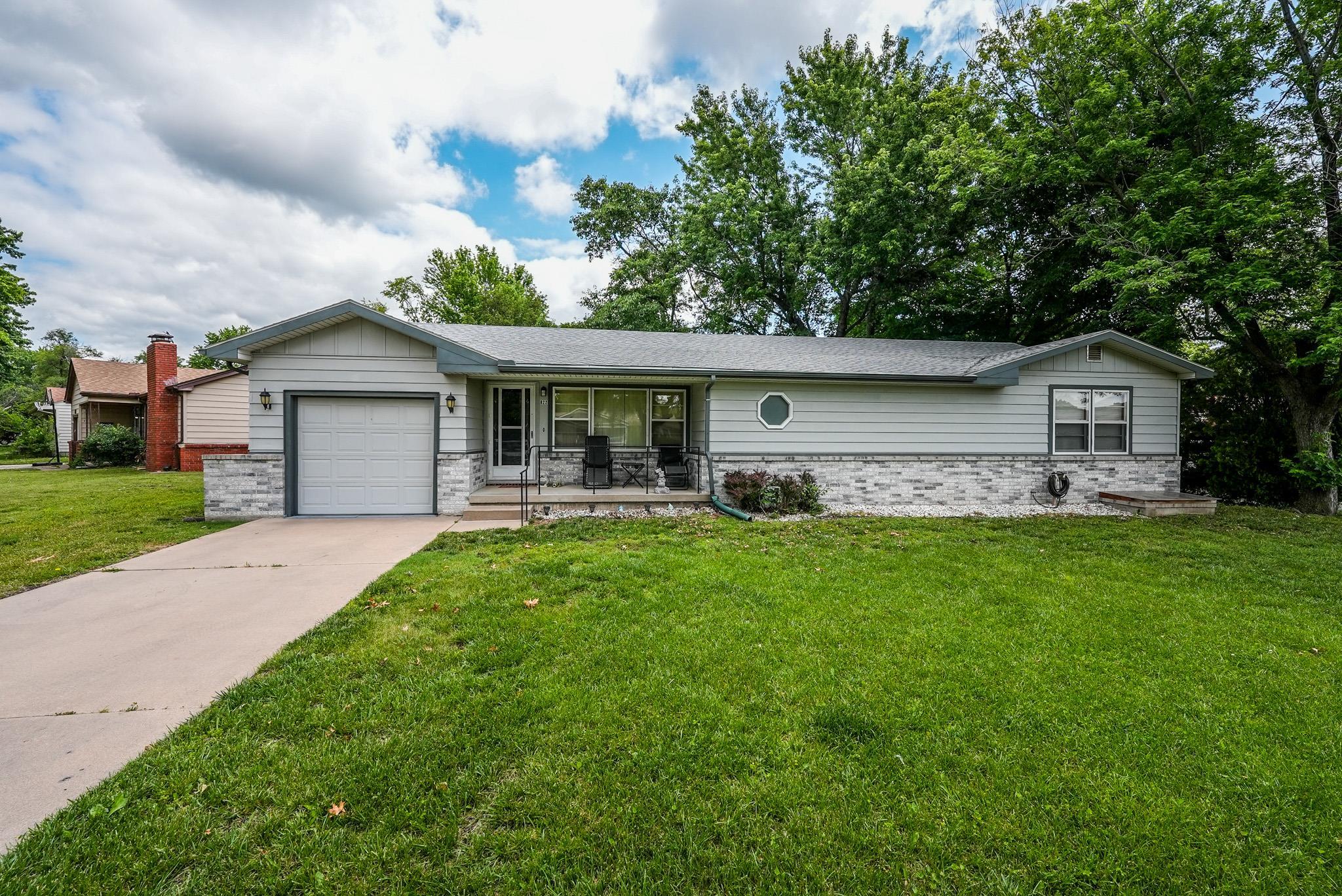822 Fredrick Property Photo 1
