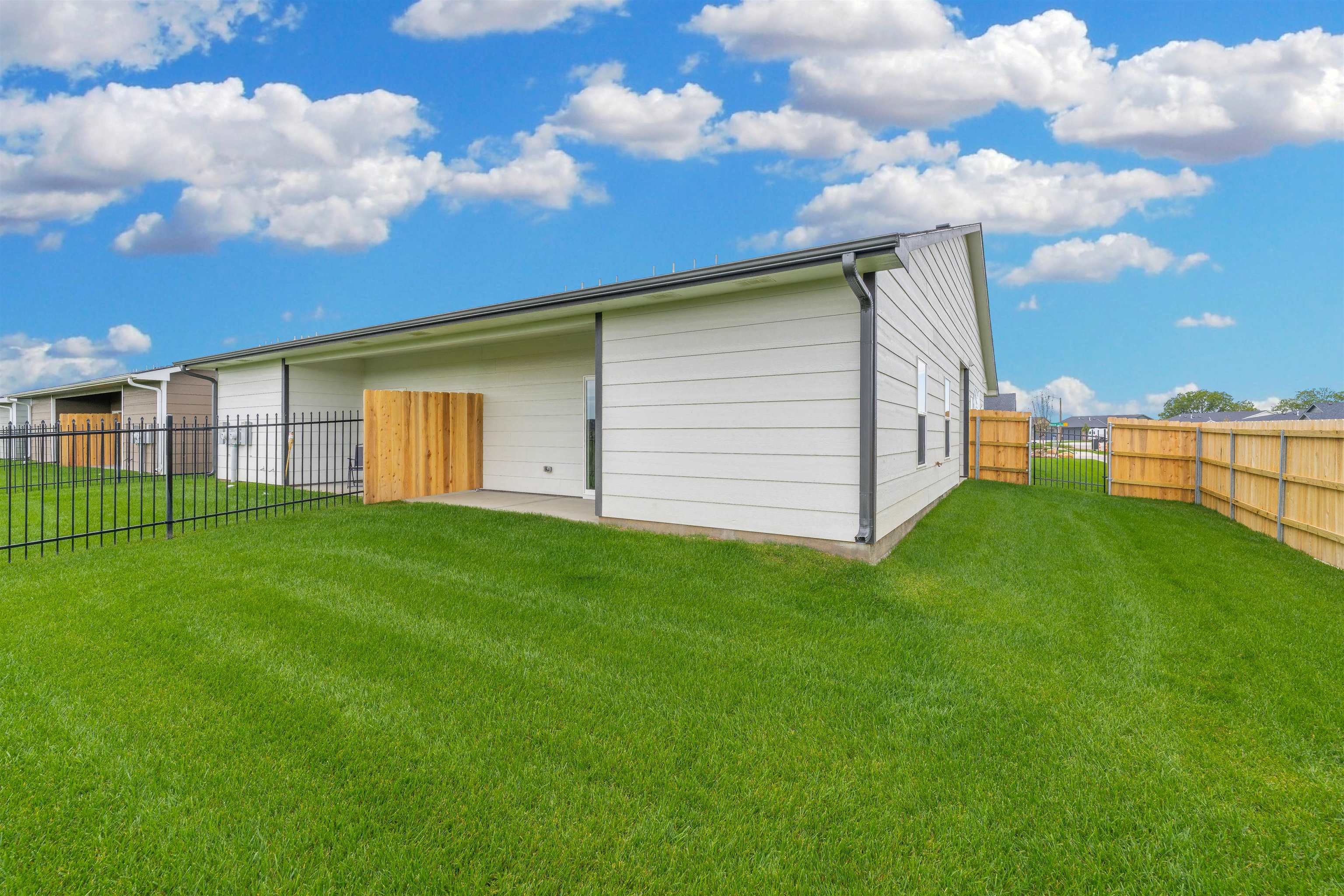 2017 N Reece St Property Photo 34