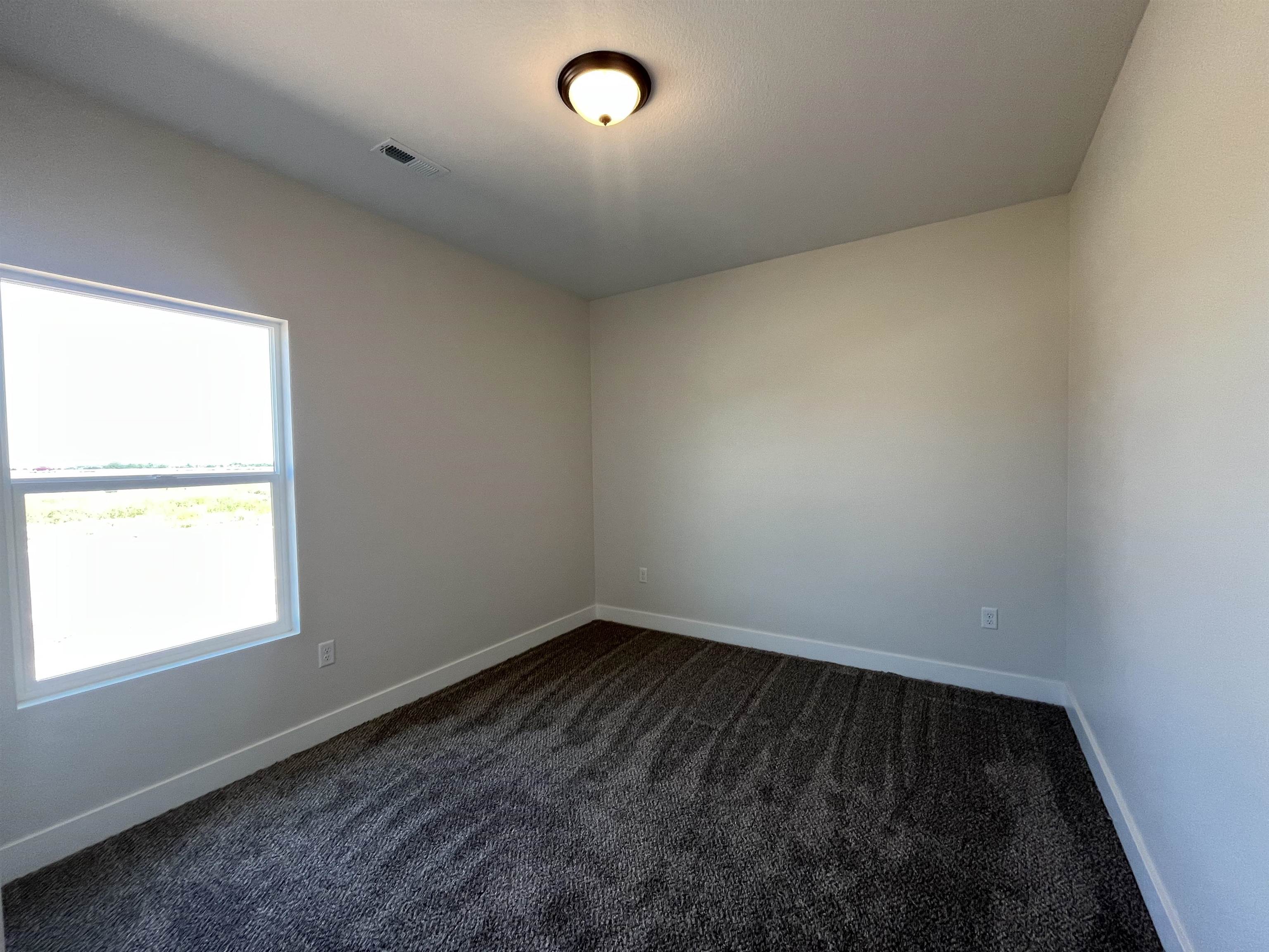 2013 N Reece St Property Photo 5