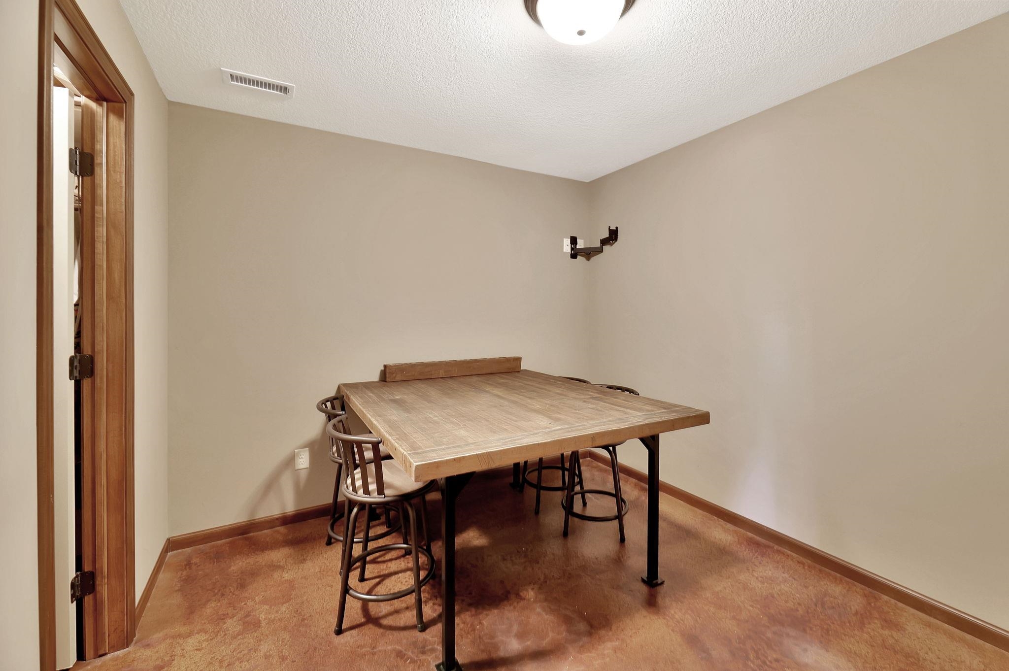 4871 N Emerald Ct Property Photo 29
