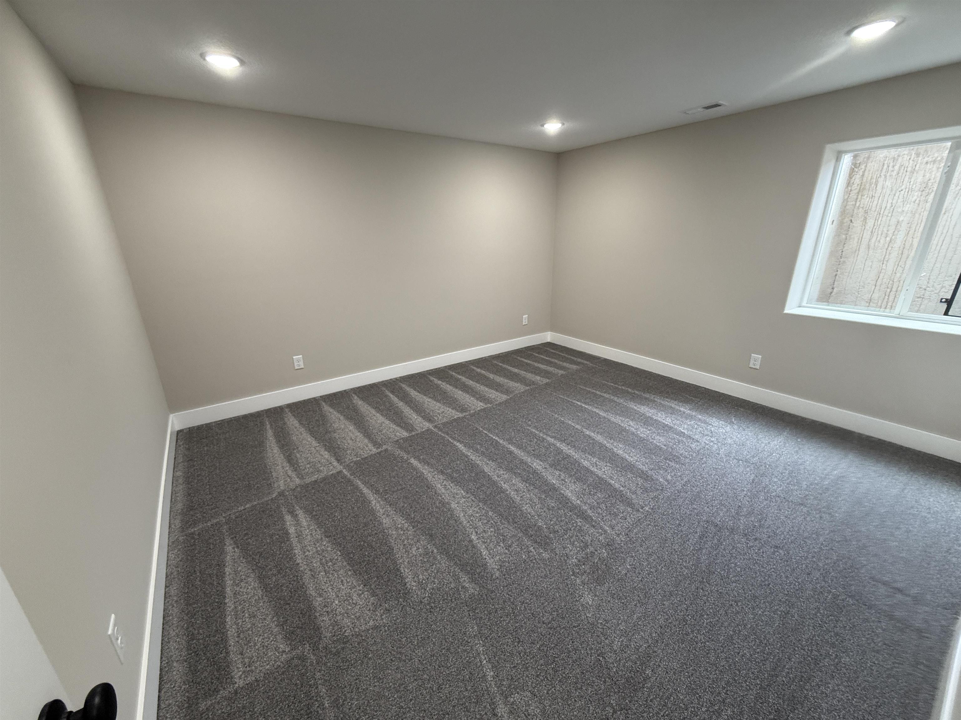 102 E Poplar Court Property Photo 13