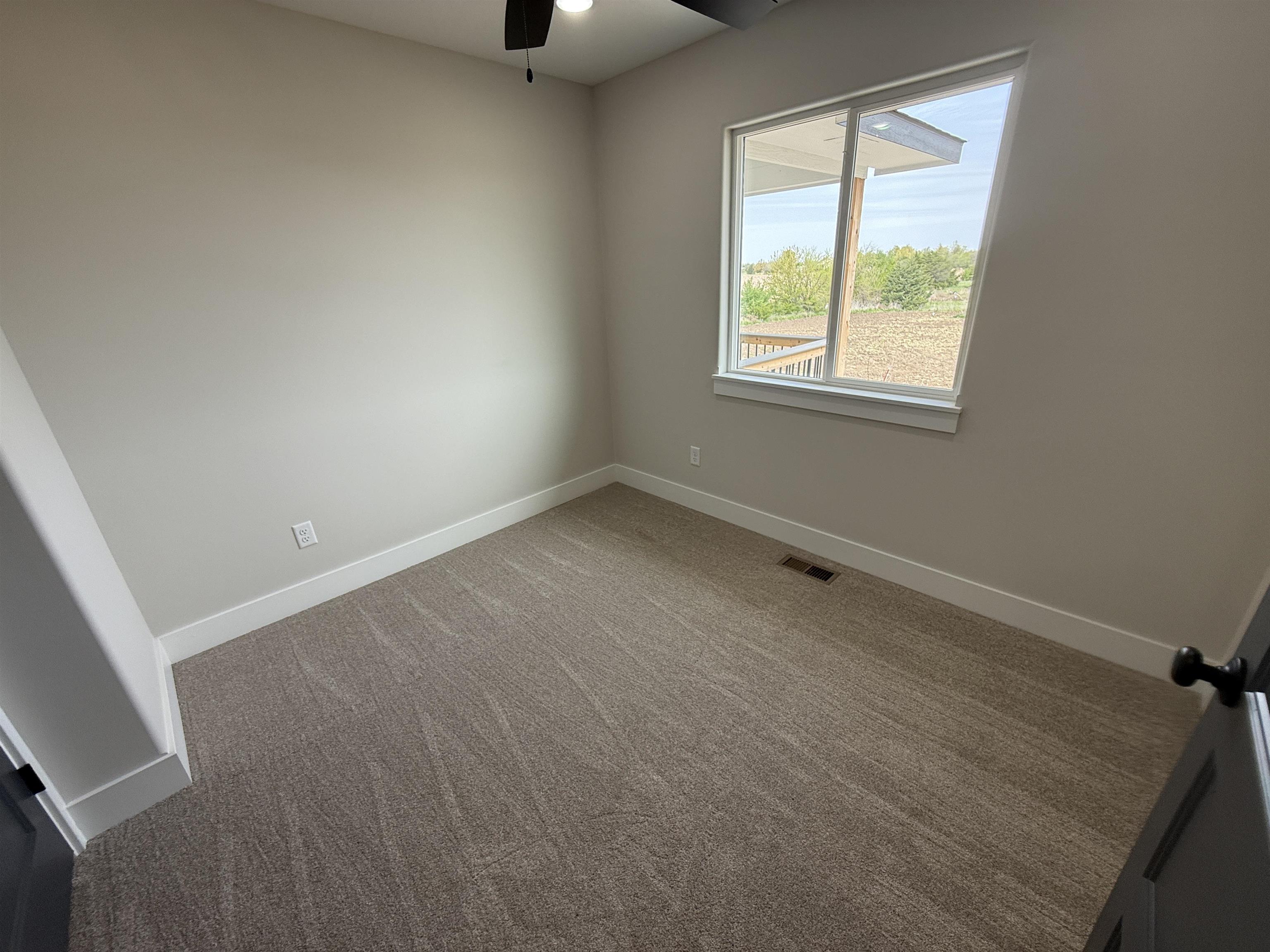 138 E Poplar Circle Property Photo 11