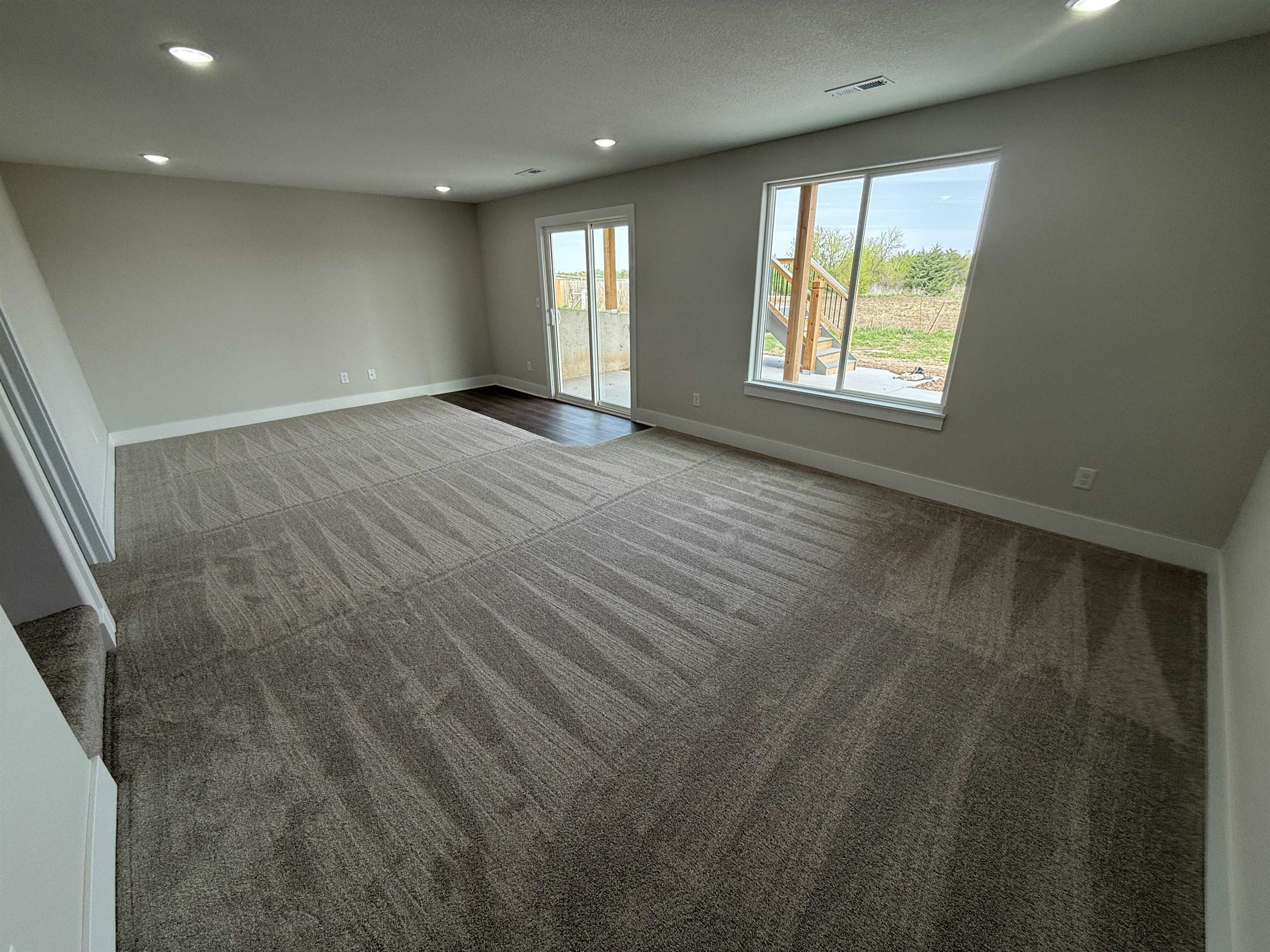 138 E Poplar Circle Property Photo 12