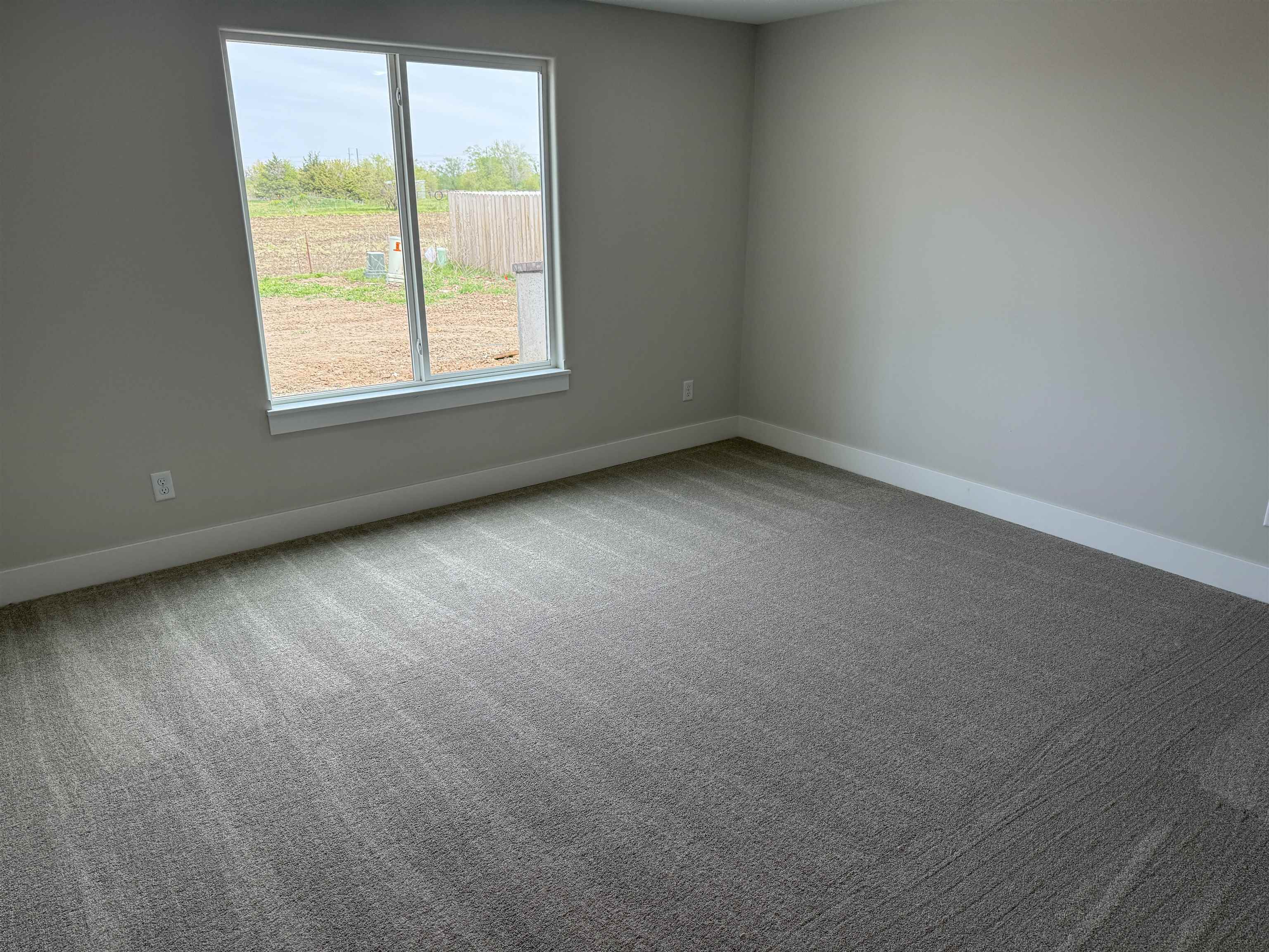 138 E Poplar Circle Property Photo 15