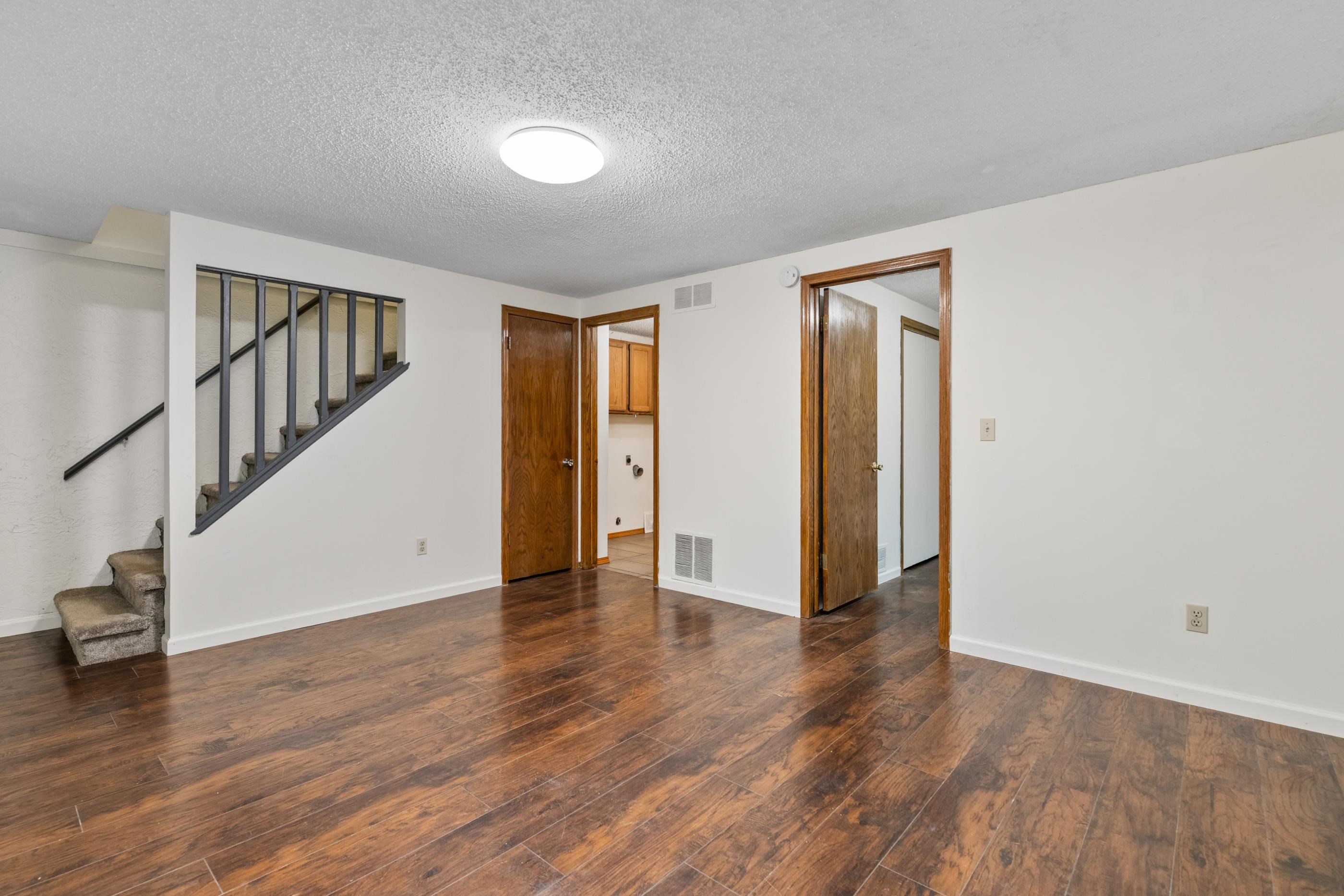 9005 W Westlawn St Unit 3 Property Photo 12