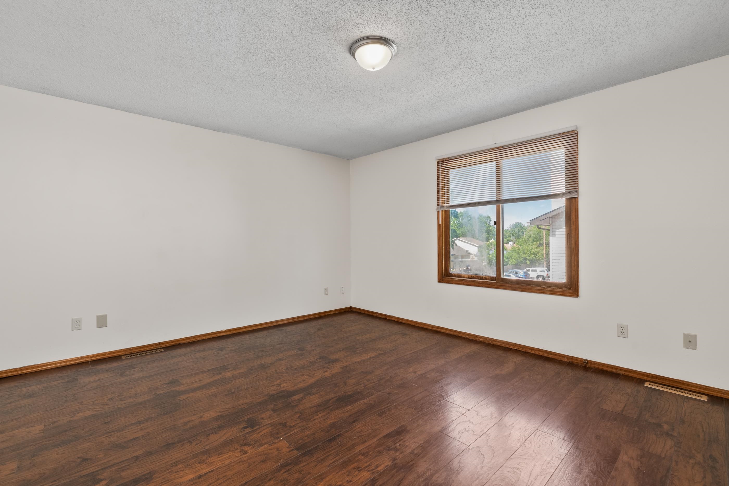 9005 W Westlawn St Unit 3 Property Photo 18