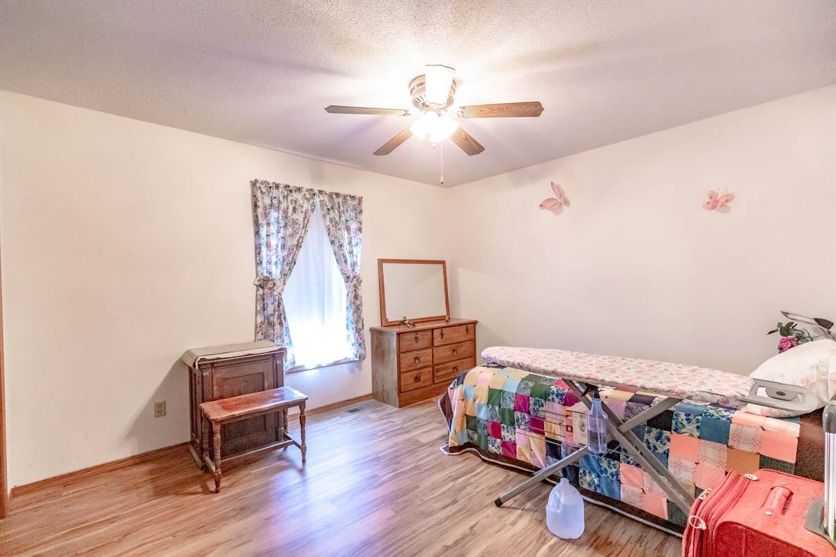 7067 Sw Meadowlark Rd Property Photo 17