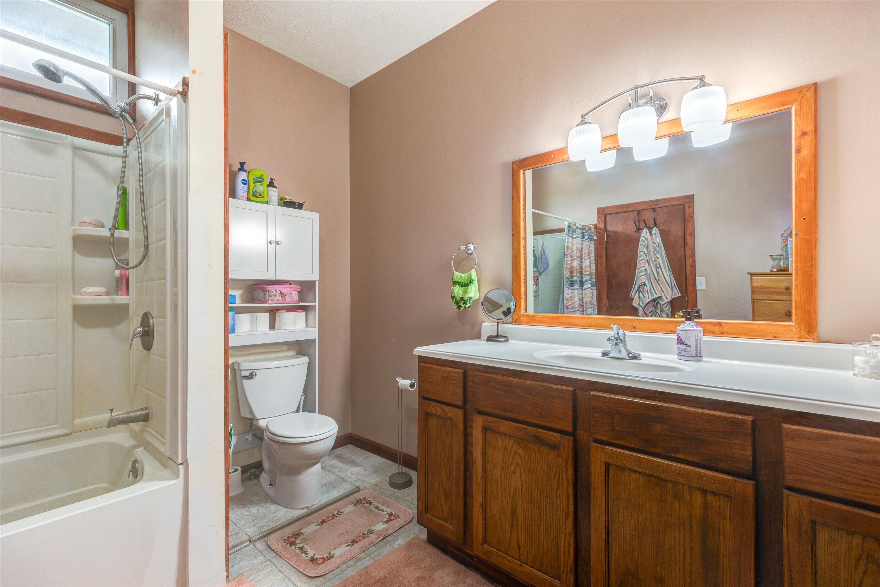 1109 N 9th Street Property Photo 10