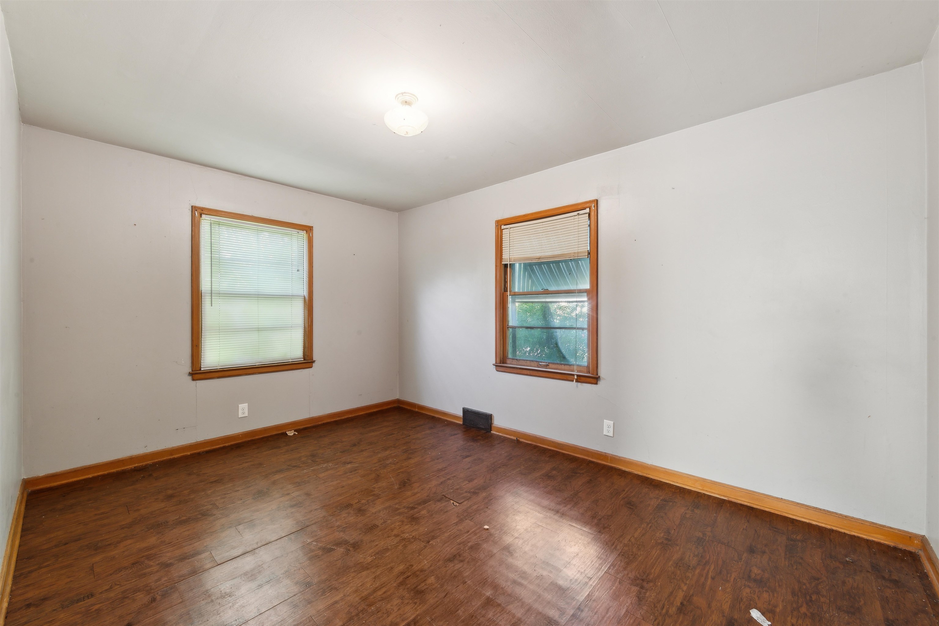 1602 N Terrace Dr Property Photo 6