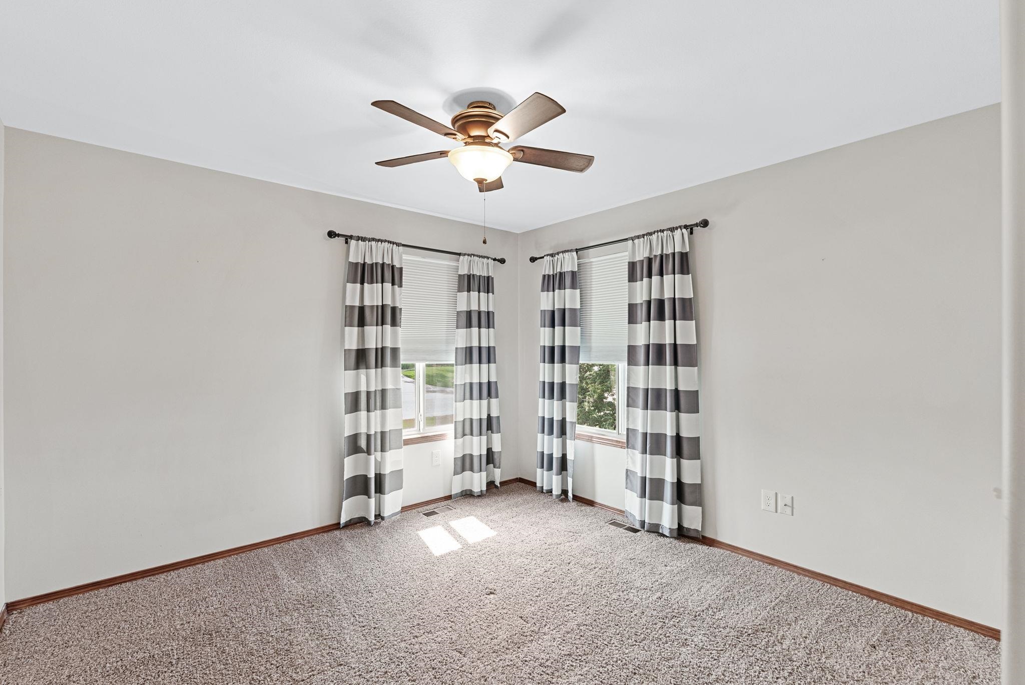 2767 N Woodridge Ct Property Photo 19