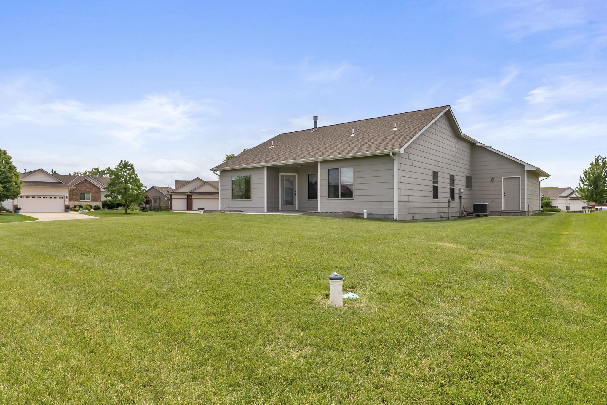 2767 N Woodridge Ct Property Photo 31