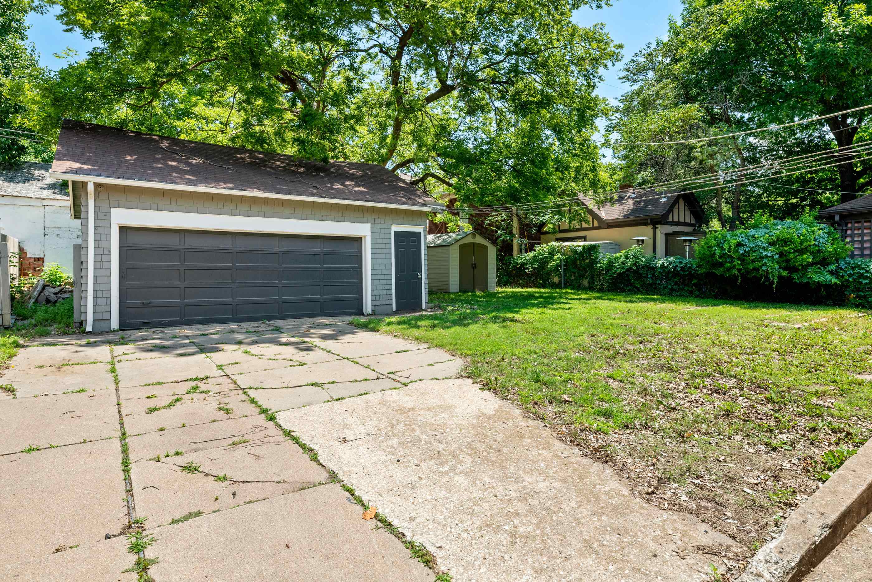 110 N Fountain Ave. Property Photo 35