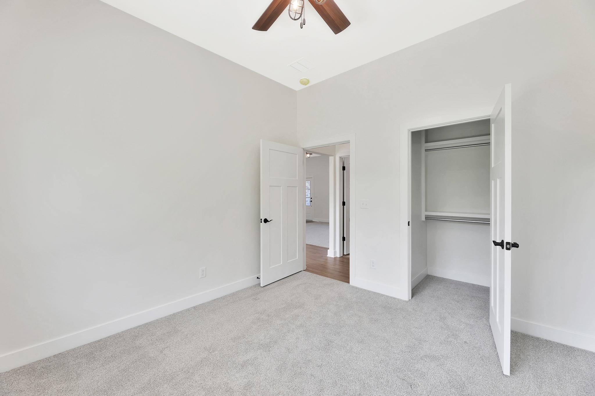 1208 Stutzman St Property Photo 25