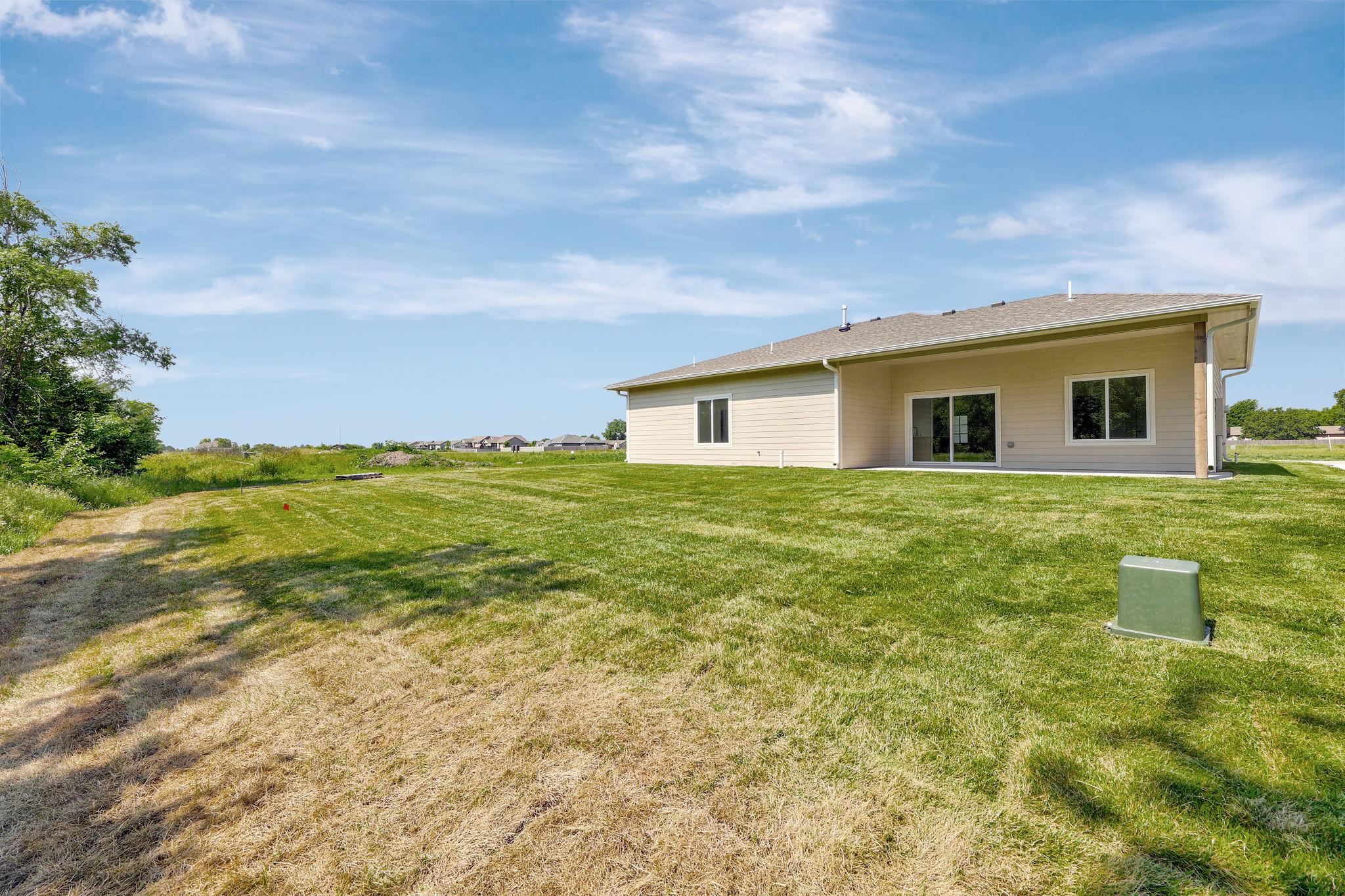 1208 Stutzman St Property Photo 32