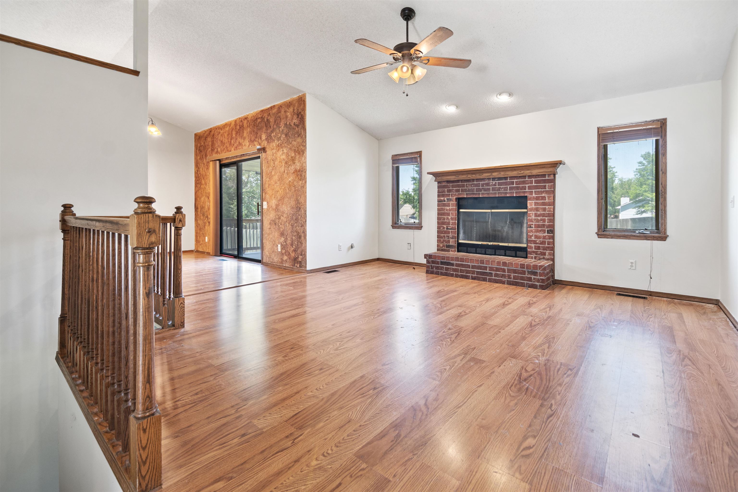 11818 W Dora St Property Photo 2