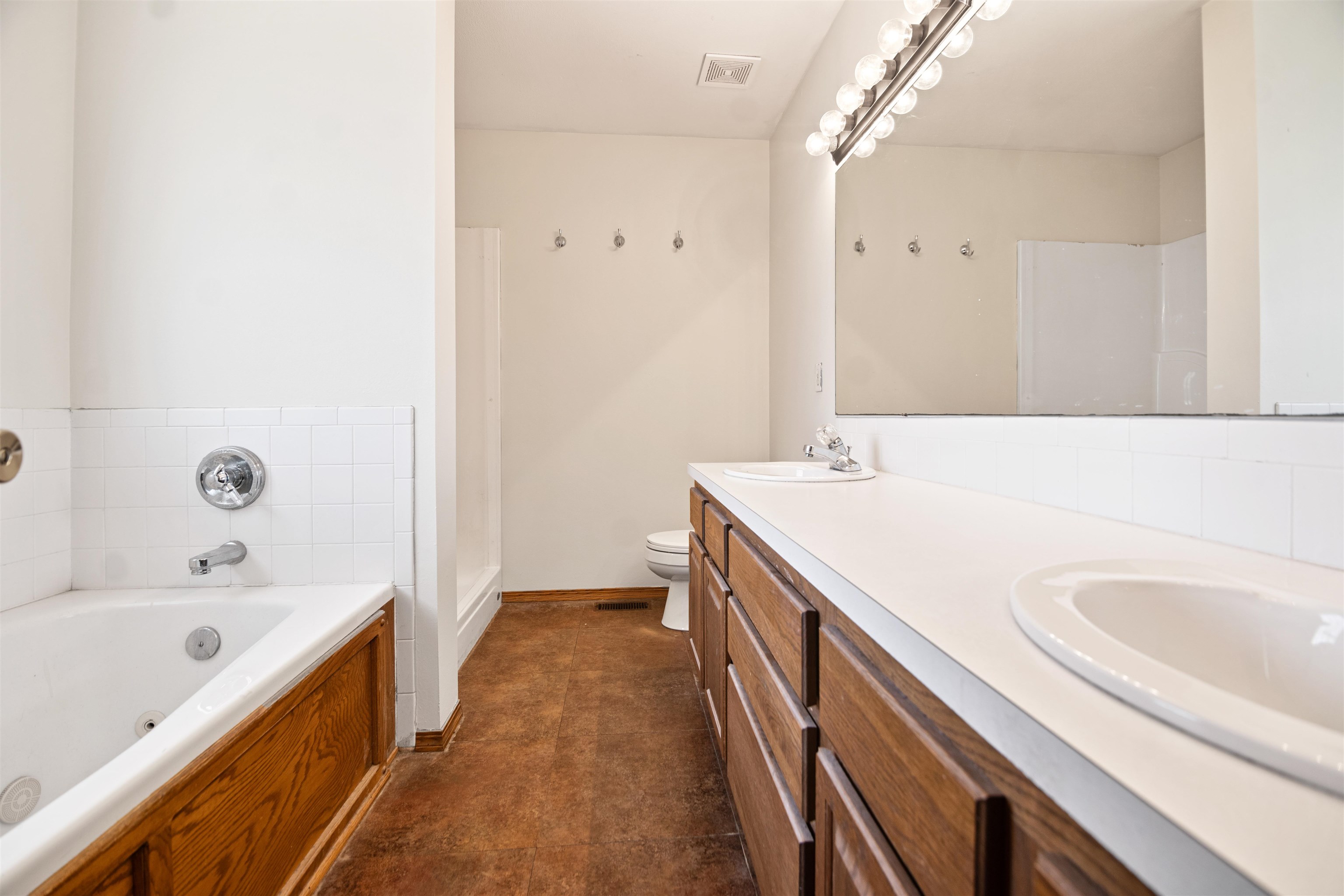 11818 W Dora St Property Photo 11