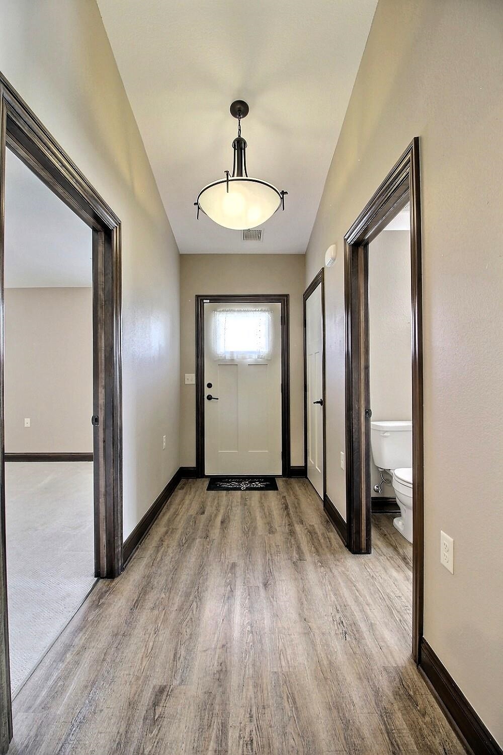 2418 E Madison Property Photo 6