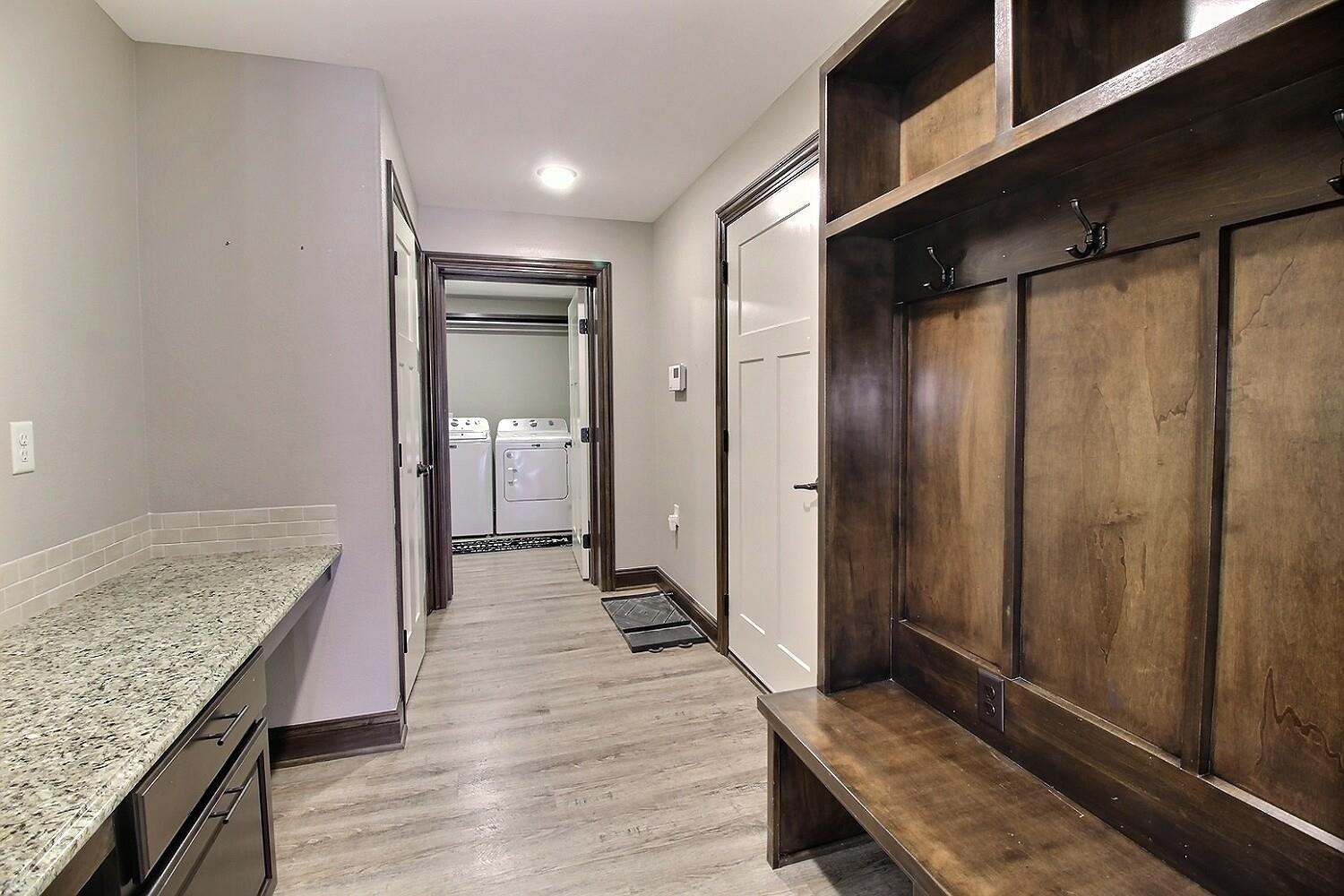 2418 E Madison Property Photo 14