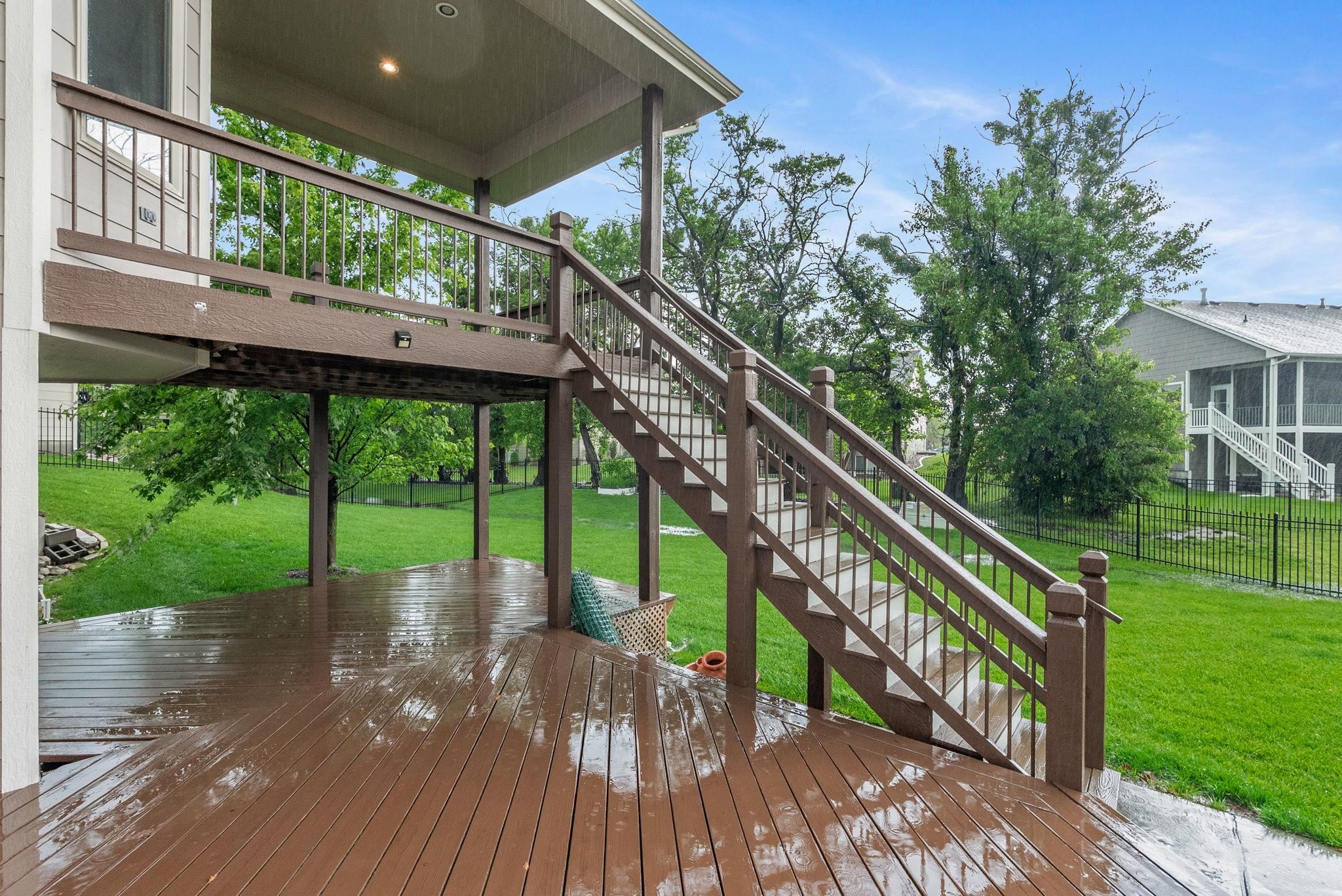 811 Woodstone Property Photo 30