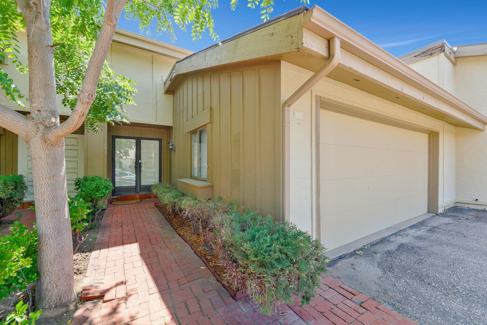 8201 E Harry St Property Photo