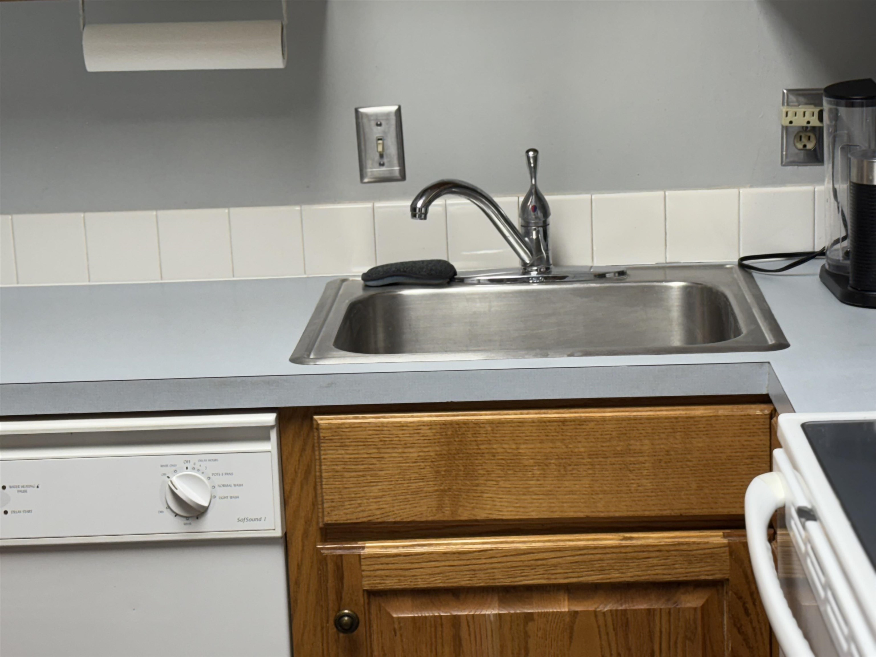 330 W Central Property Photo 5