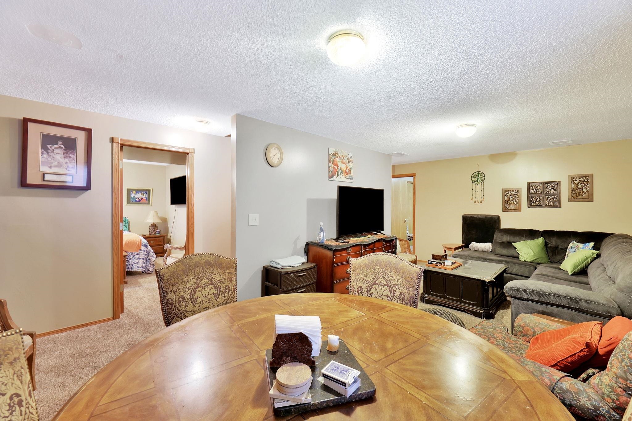 2314 S Shefford St Property Photo 25