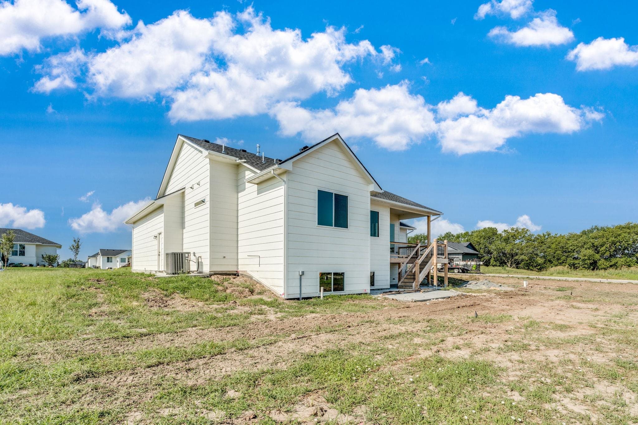 100 S Wellcrest Ct. Property Photo 36