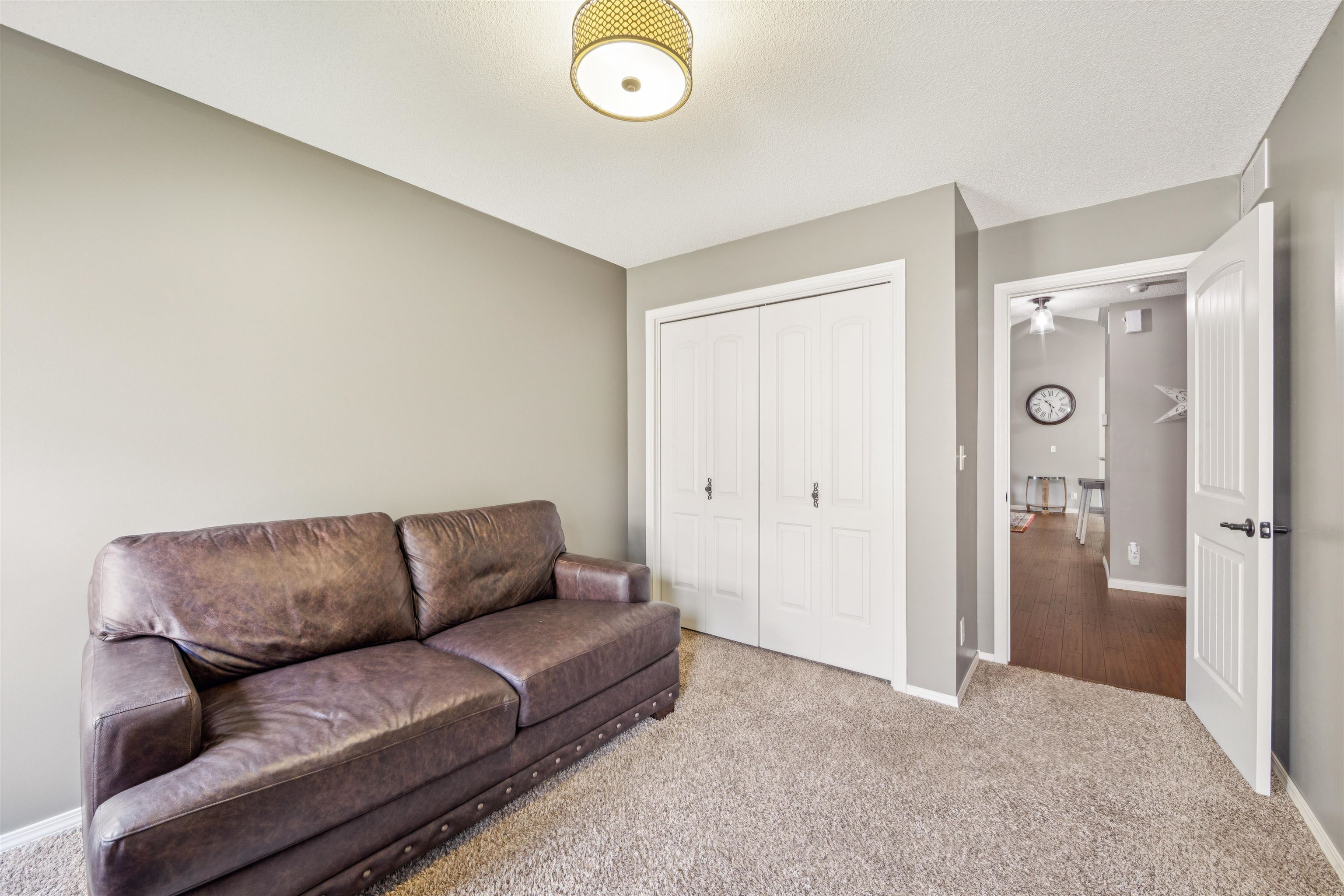 6401 W Clear Meadow St Property Photo 23