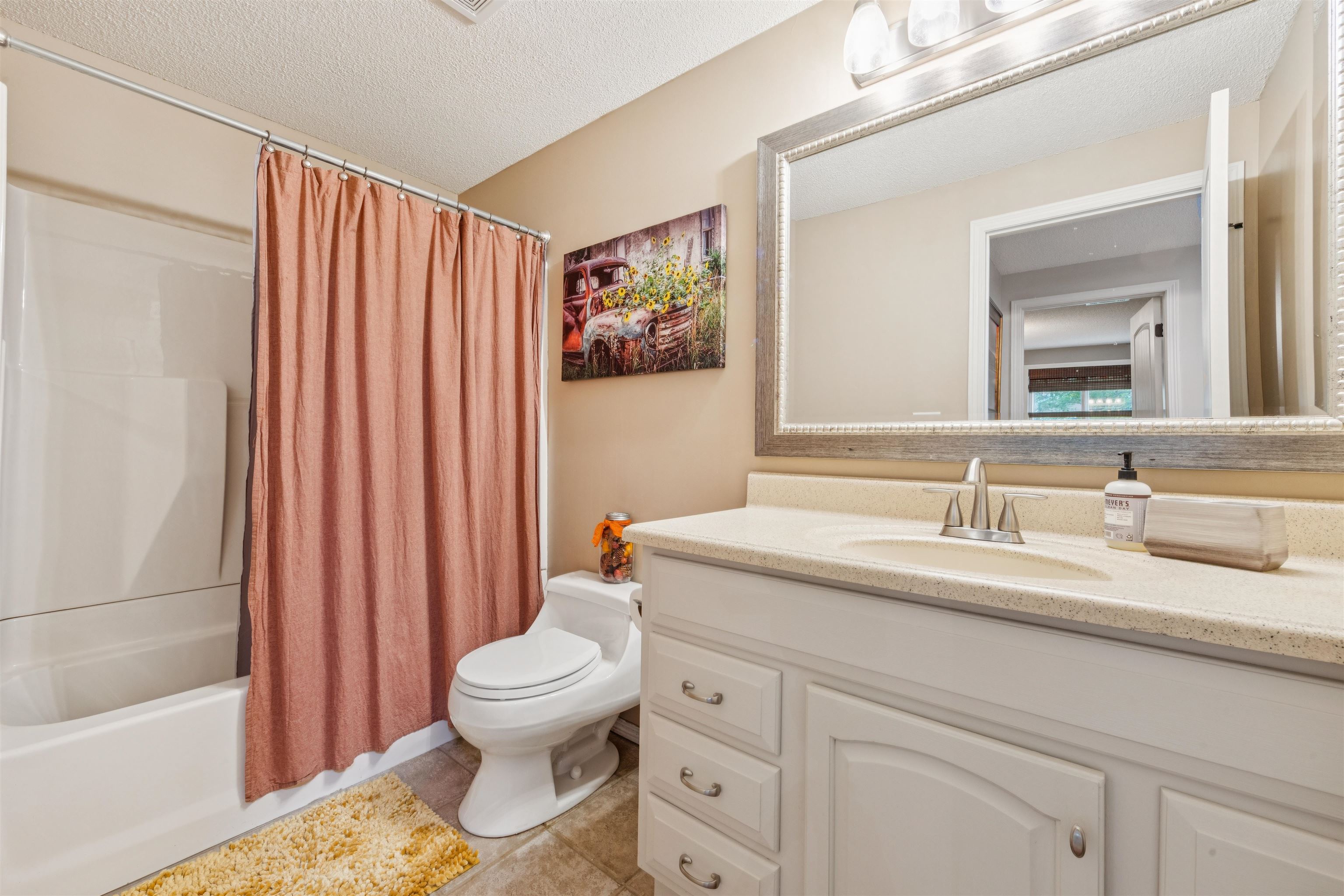 6401 W Clear Meadow St Property Photo 31
