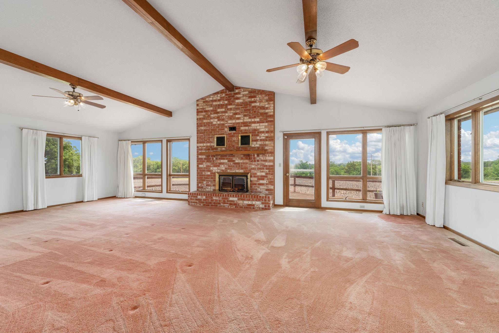 875 S Geuda Springs Rd Property Photo 2
