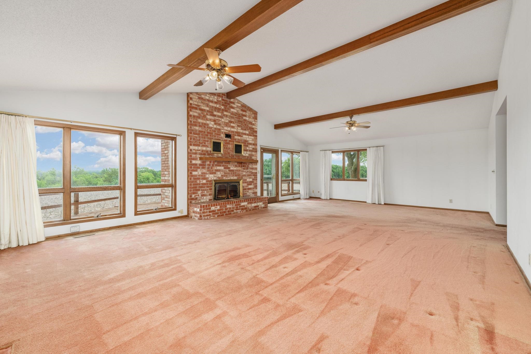 875 S Geuda Springs Rd Property Photo 3