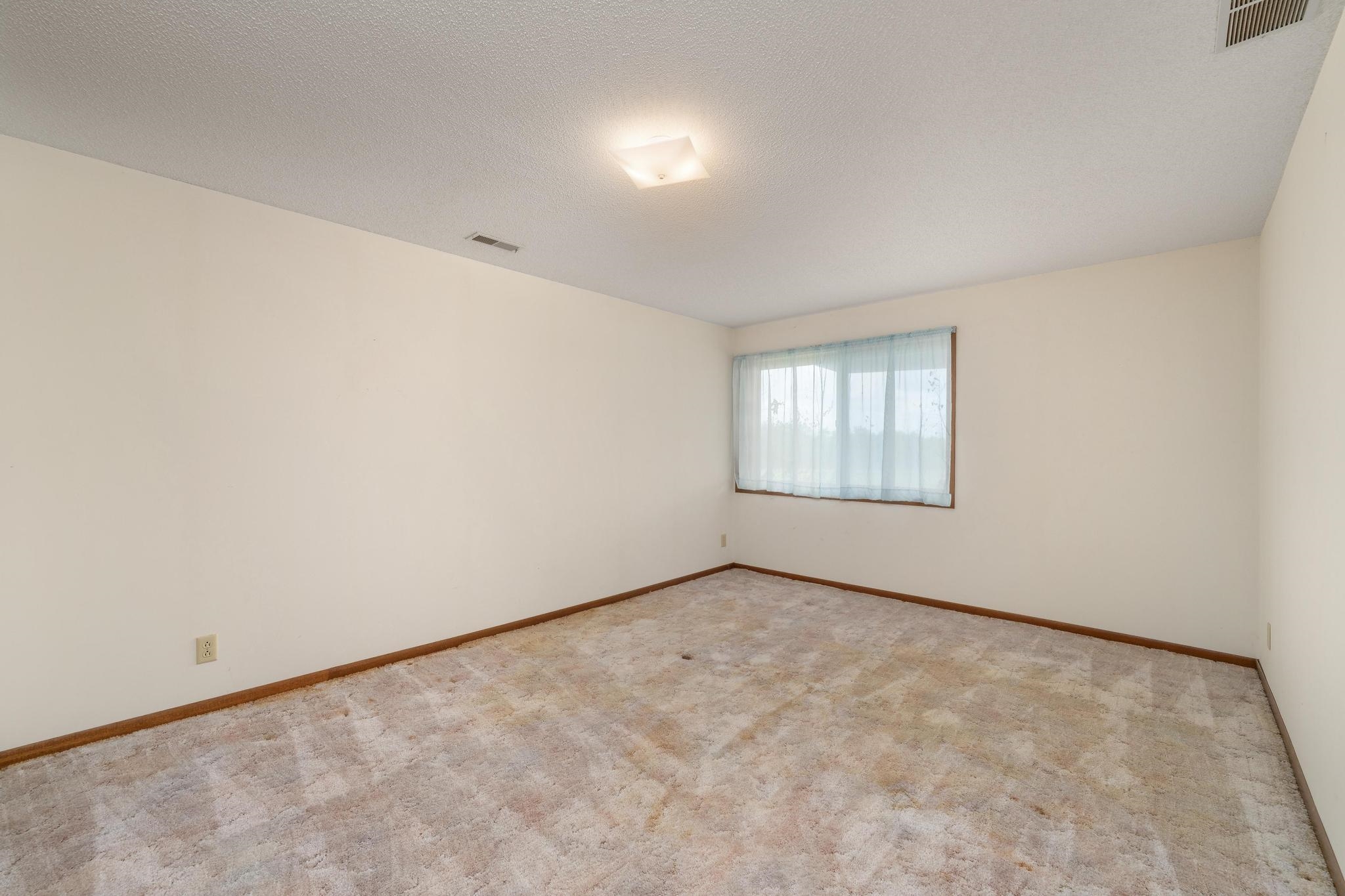 875 S Geuda Springs Rd Property Photo 19