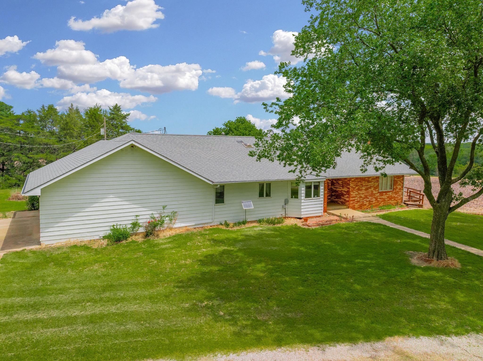 875 S Geuda Springs Rd Property Photo 27