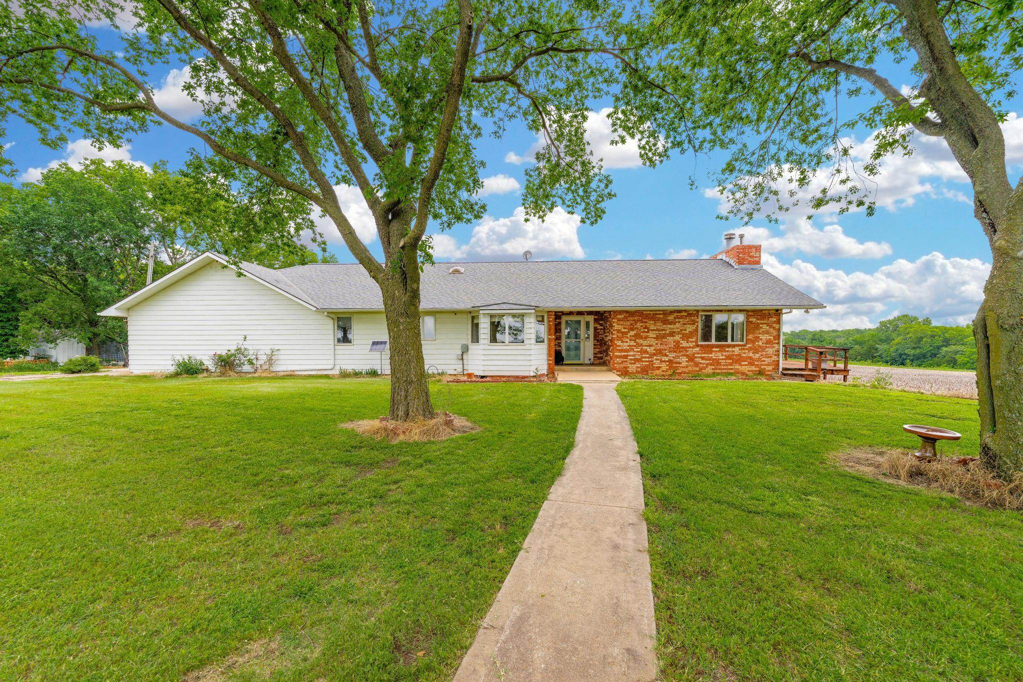 875 S Geuda Springs Rd Property Photo 34