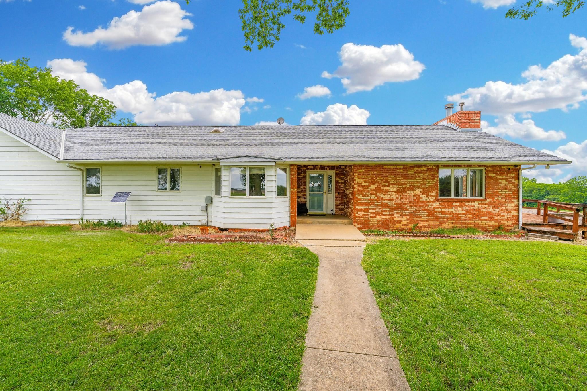 875 S Geuda Springs Rd Property Photo 35