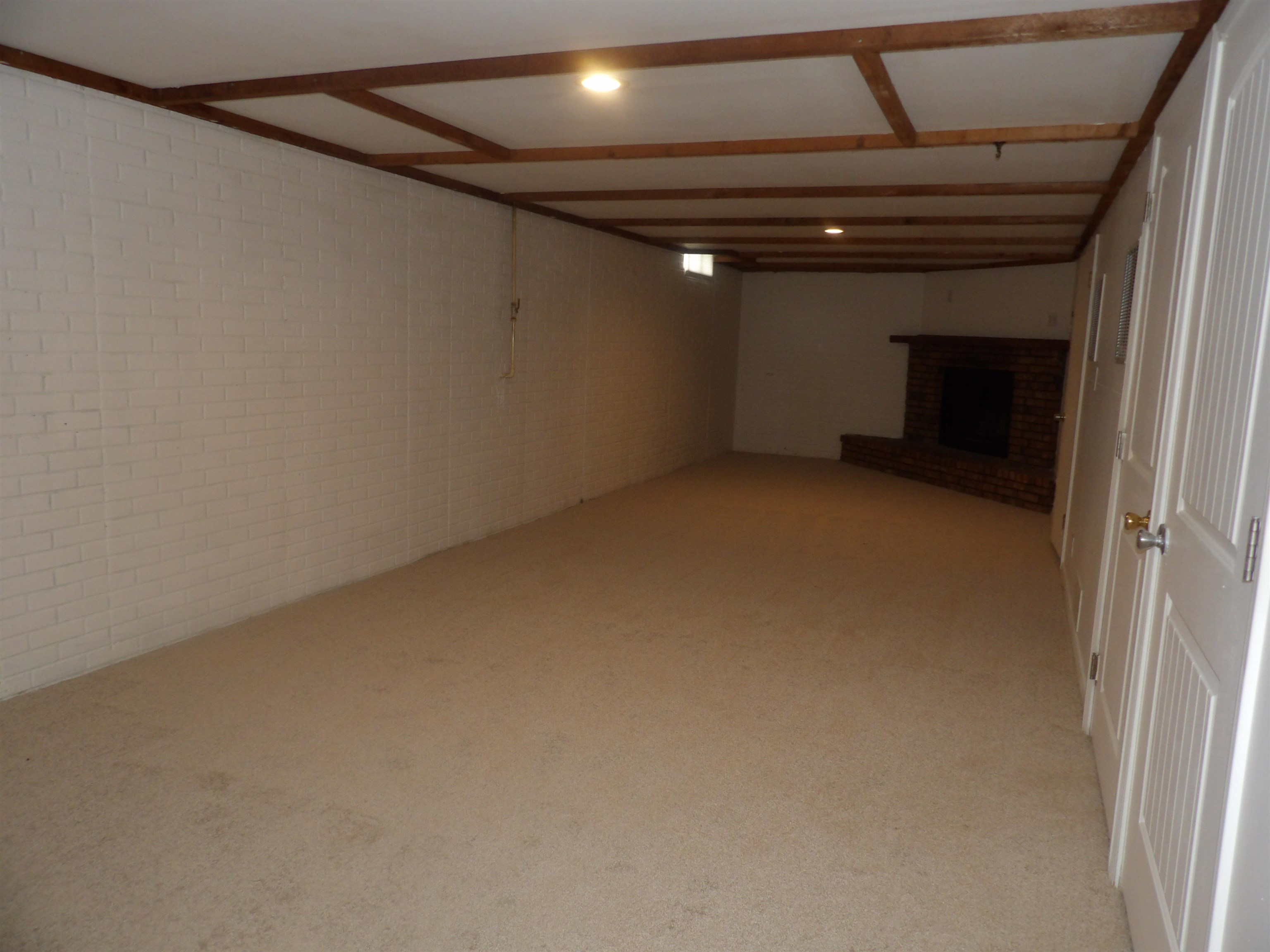 3031 S Chase Property Photo 14