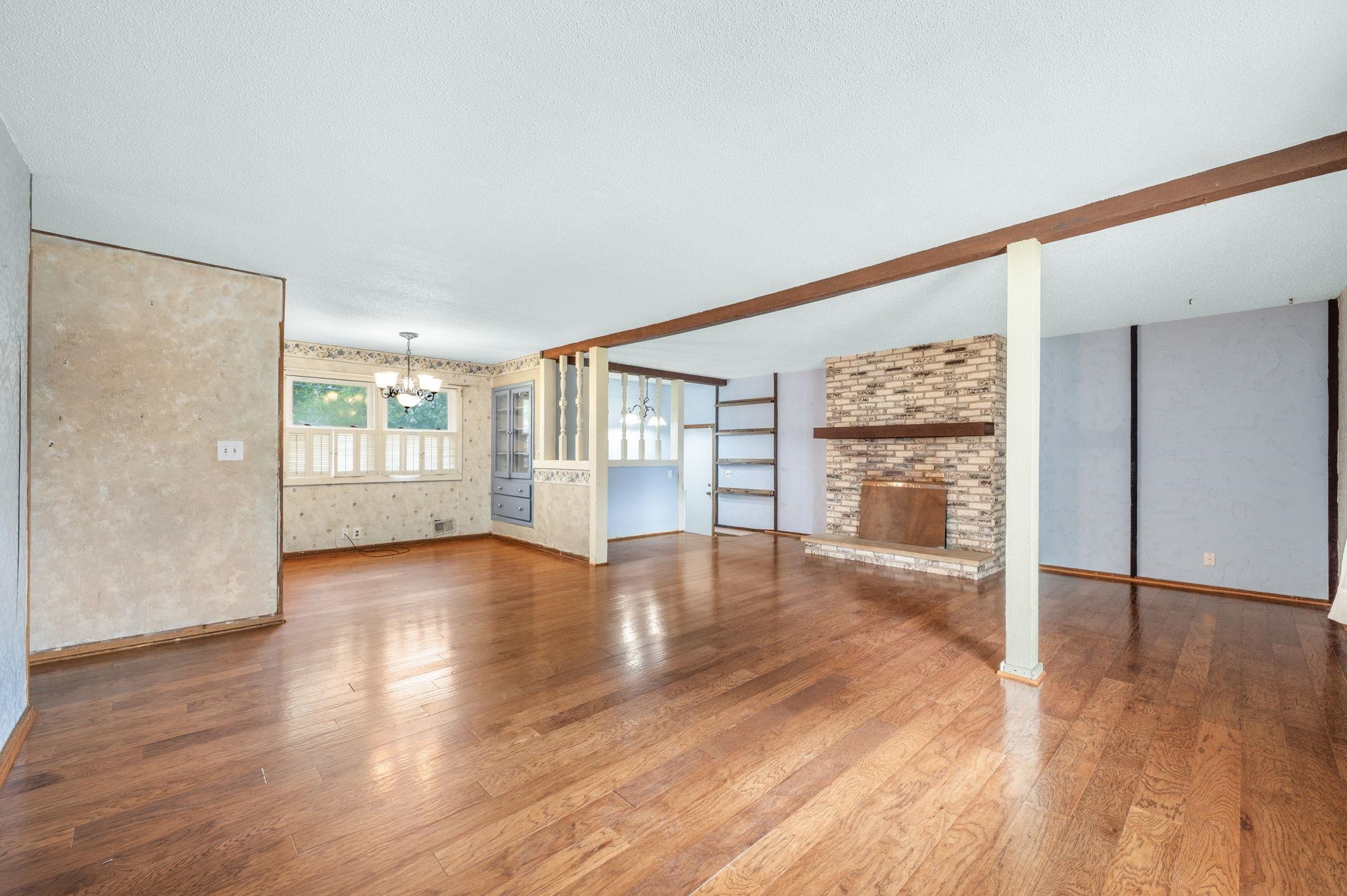 643 N Atherton St Property Photo 8