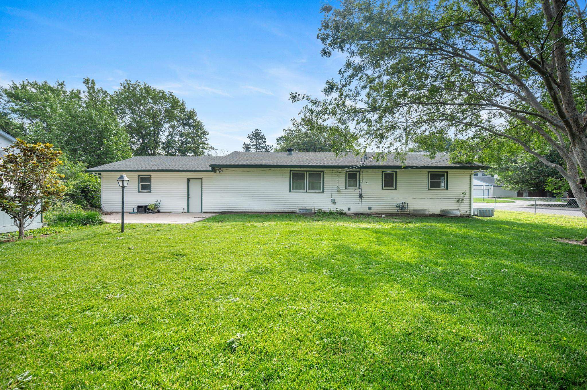 643 N Atherton St Property Photo 31